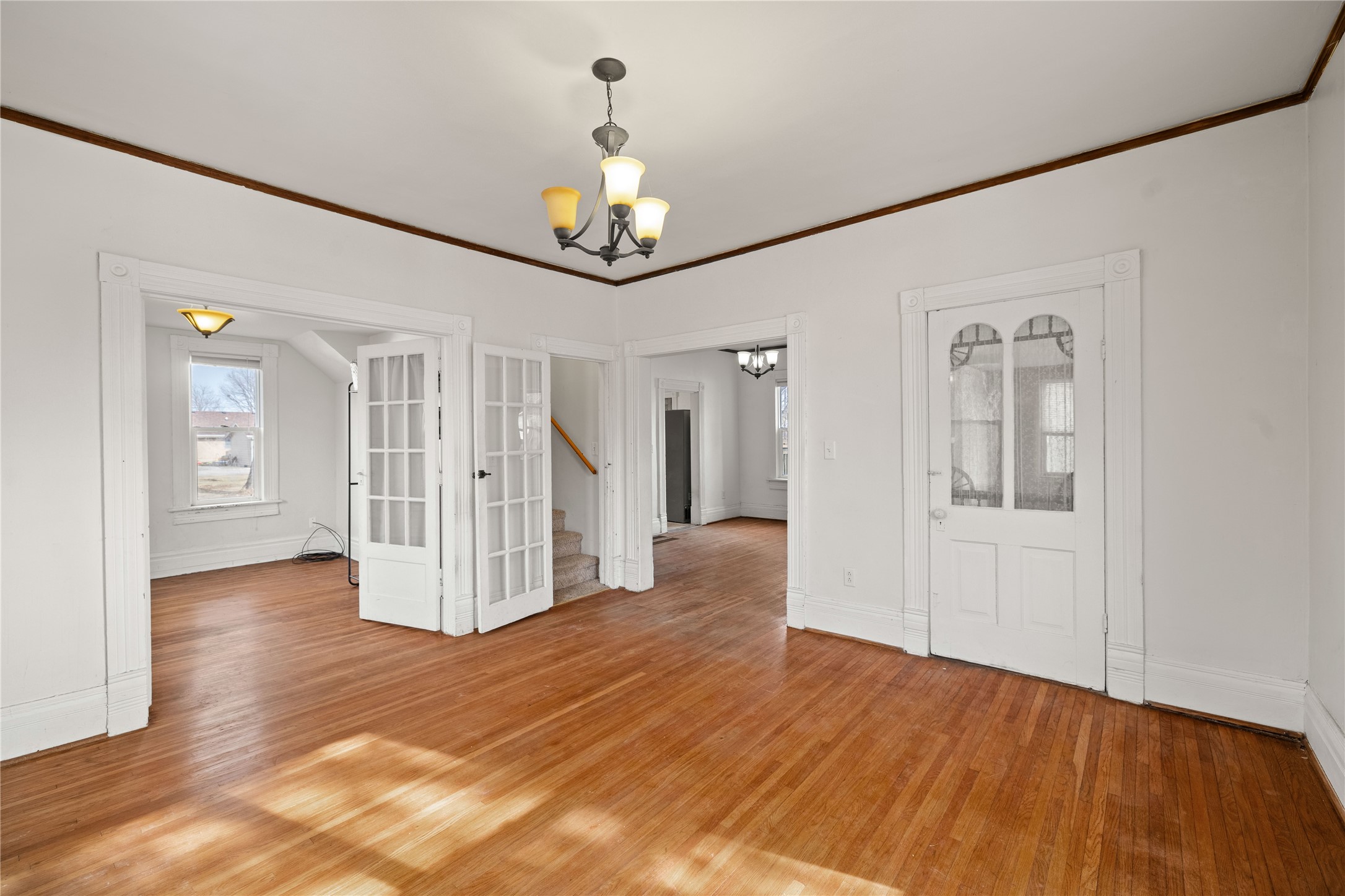 715 E First Street