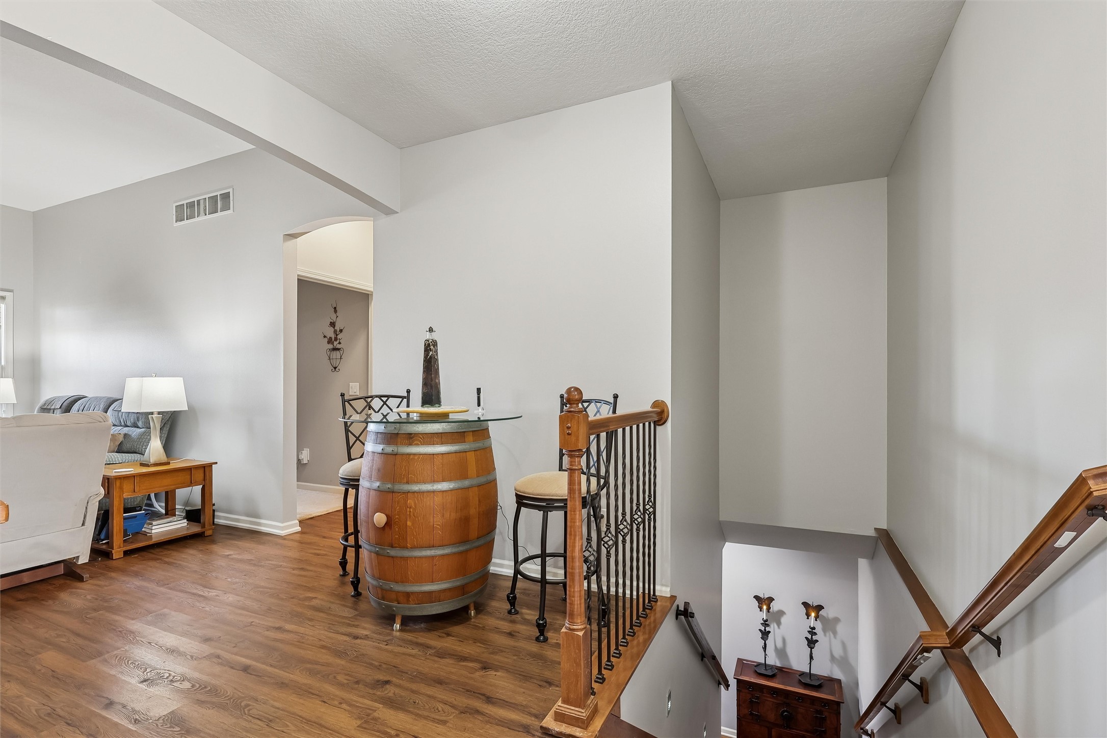 10103 N Glenstone Court