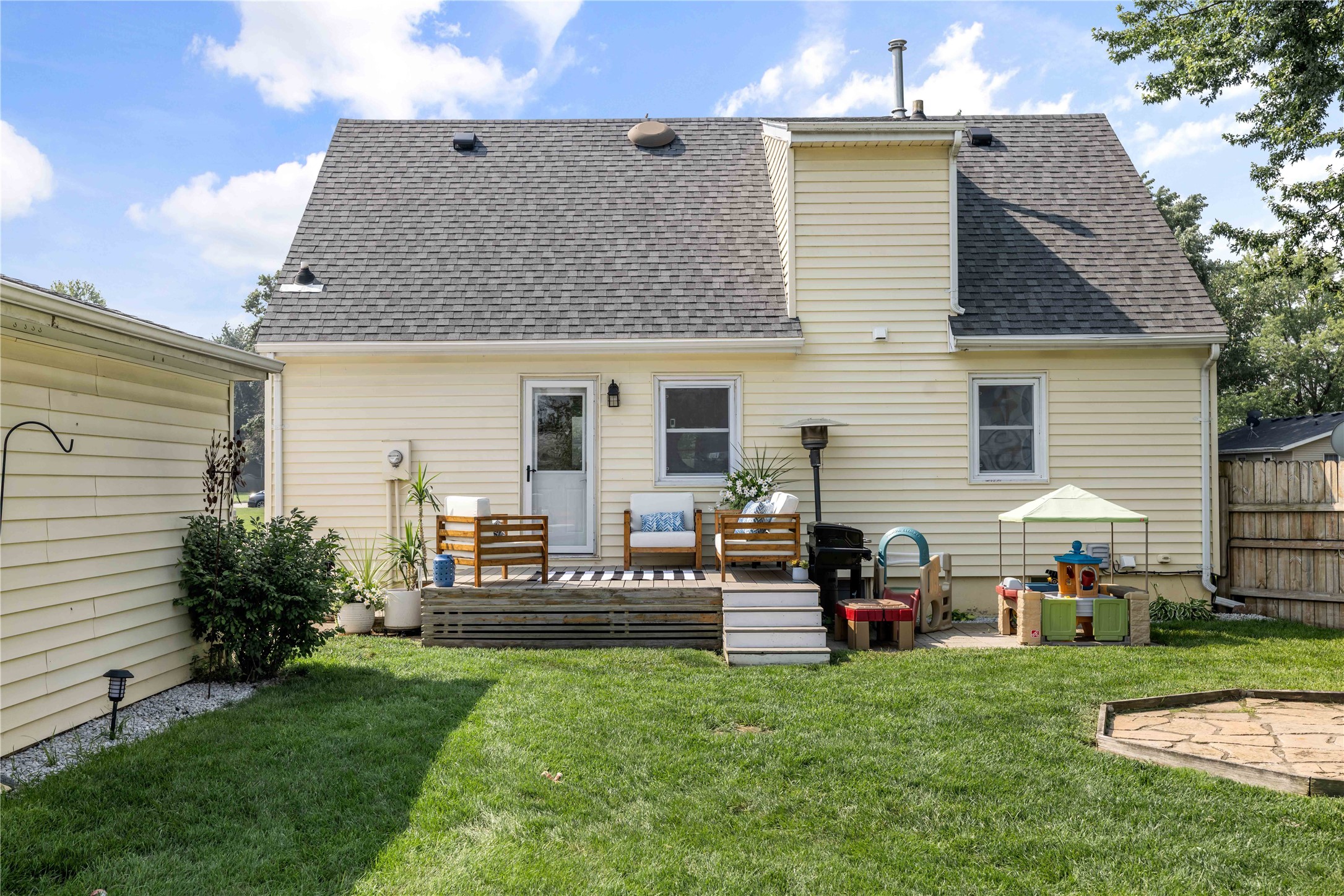 1506 NW 9th Street