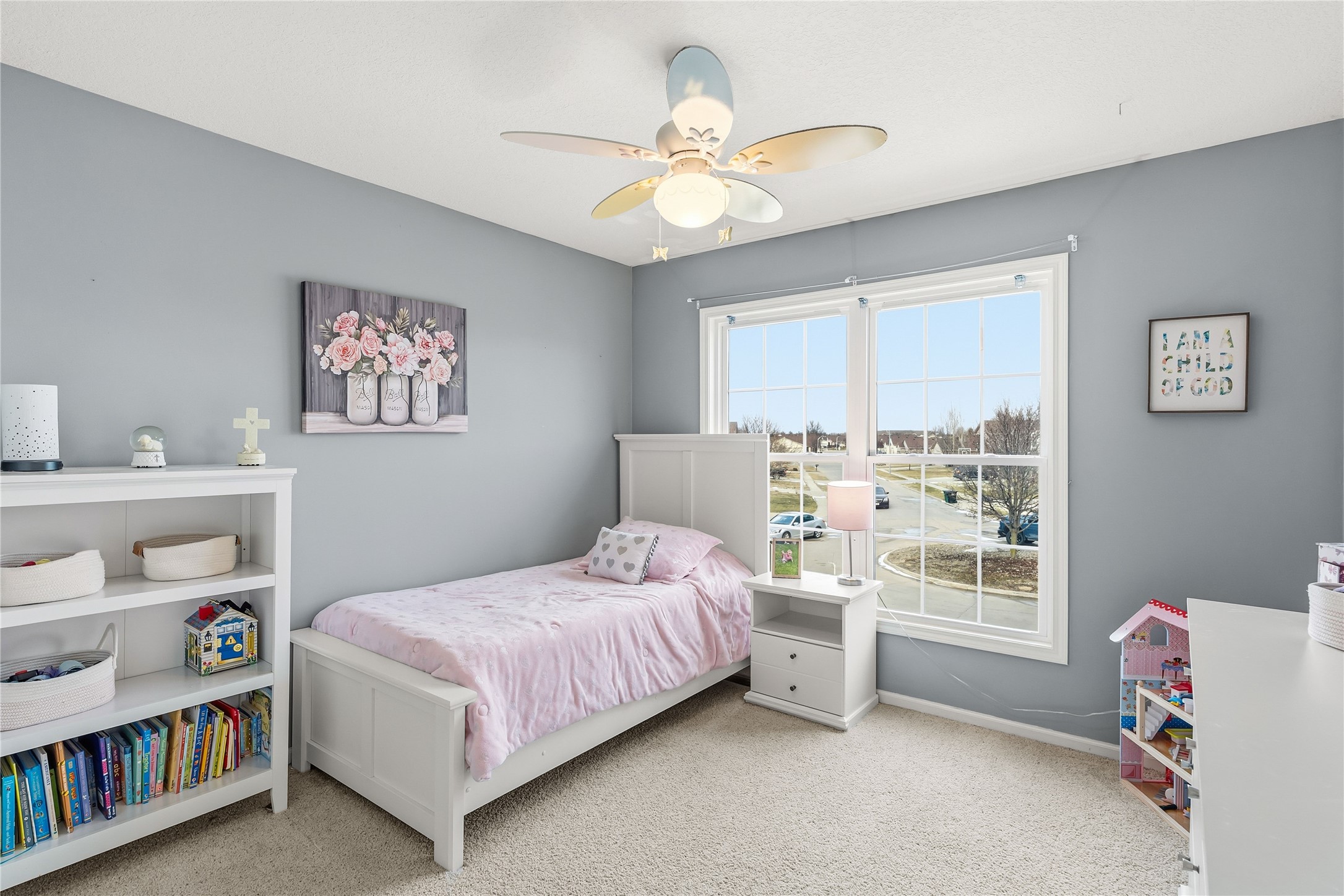 3704 SE Redbud Court