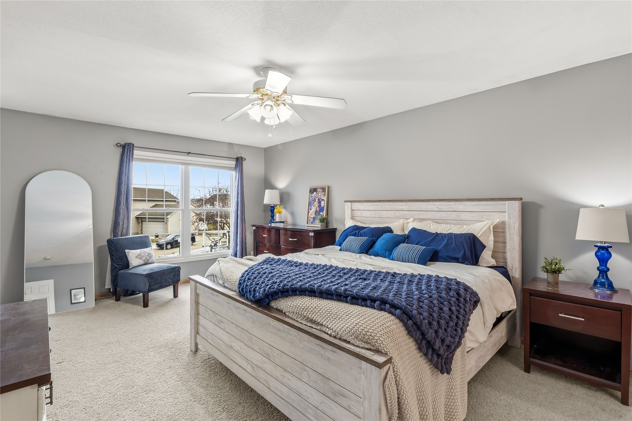 3704 SE Redbud Court