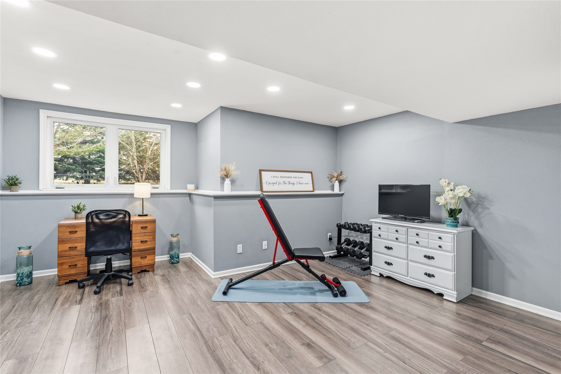 3704 SE Redbud Court