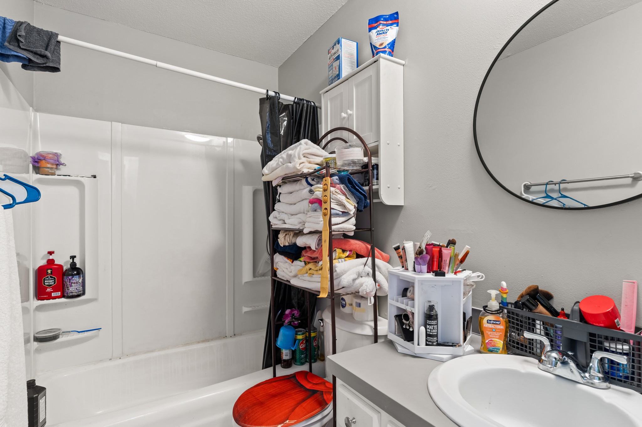 301 & 303 W 1st Street