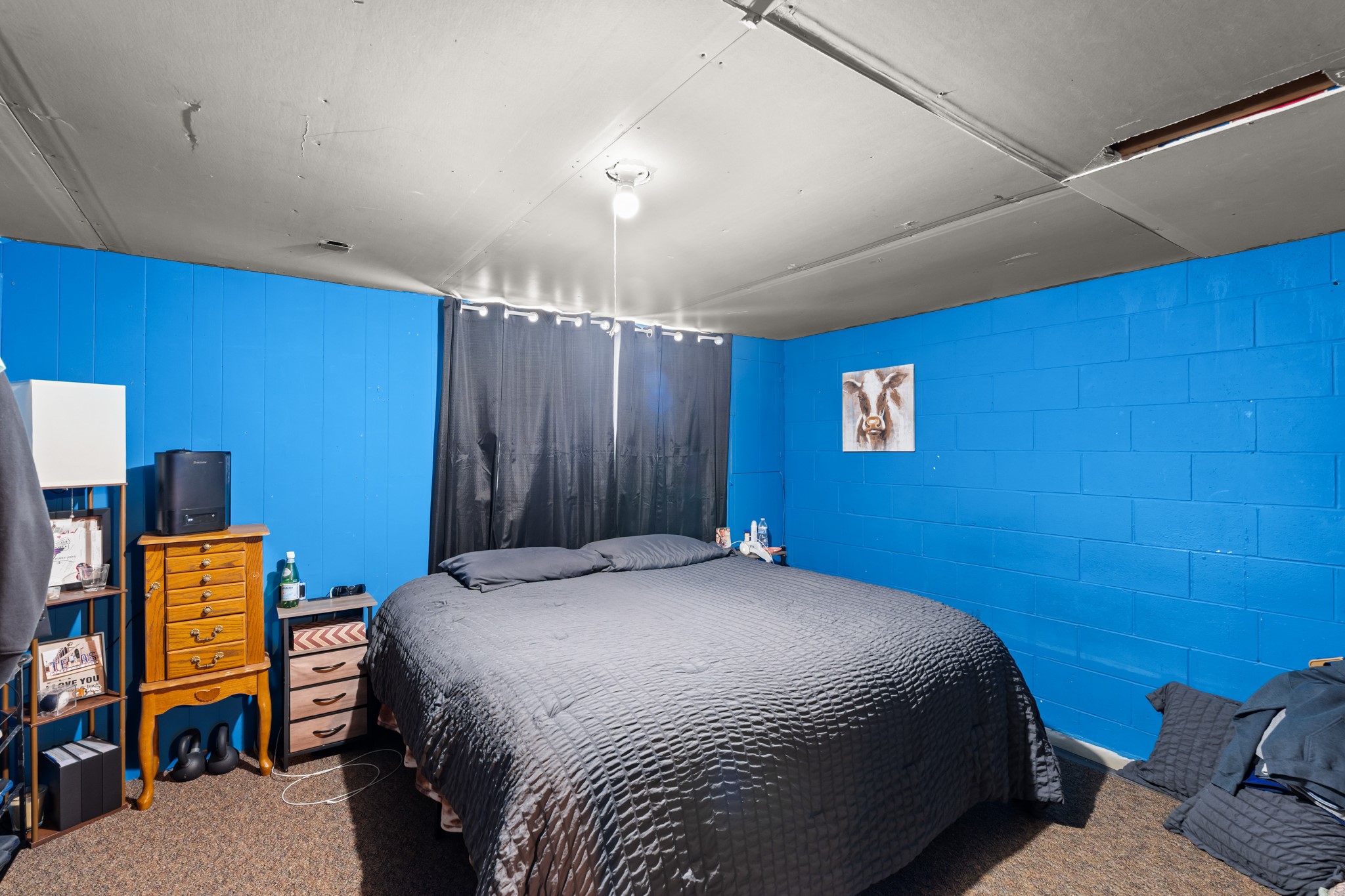 301 & 303 W 1st Street