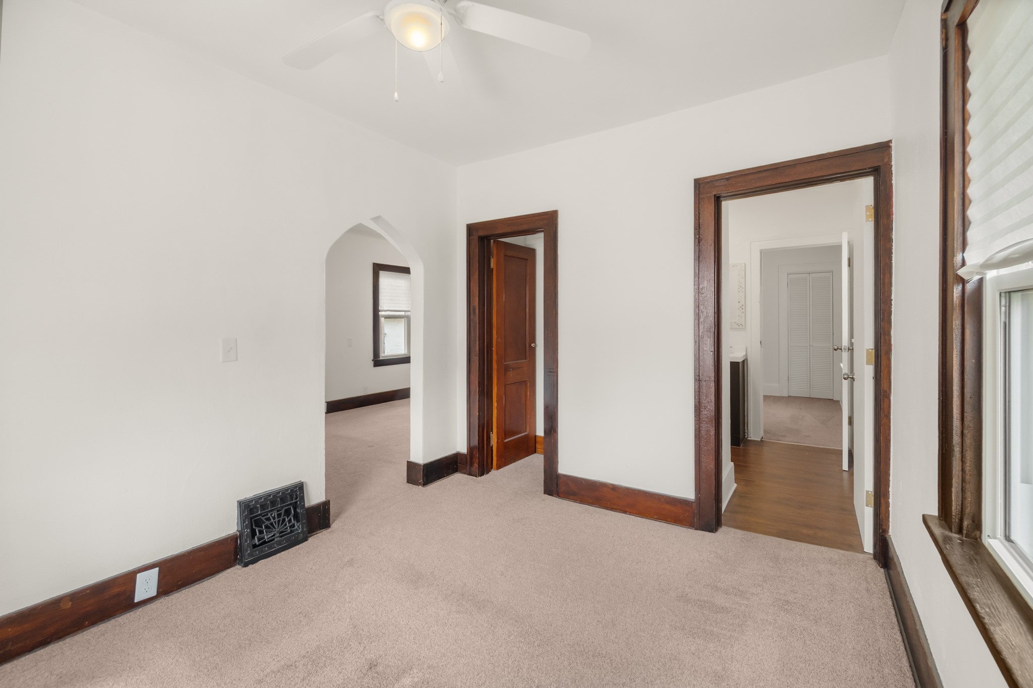509 E 1st Street