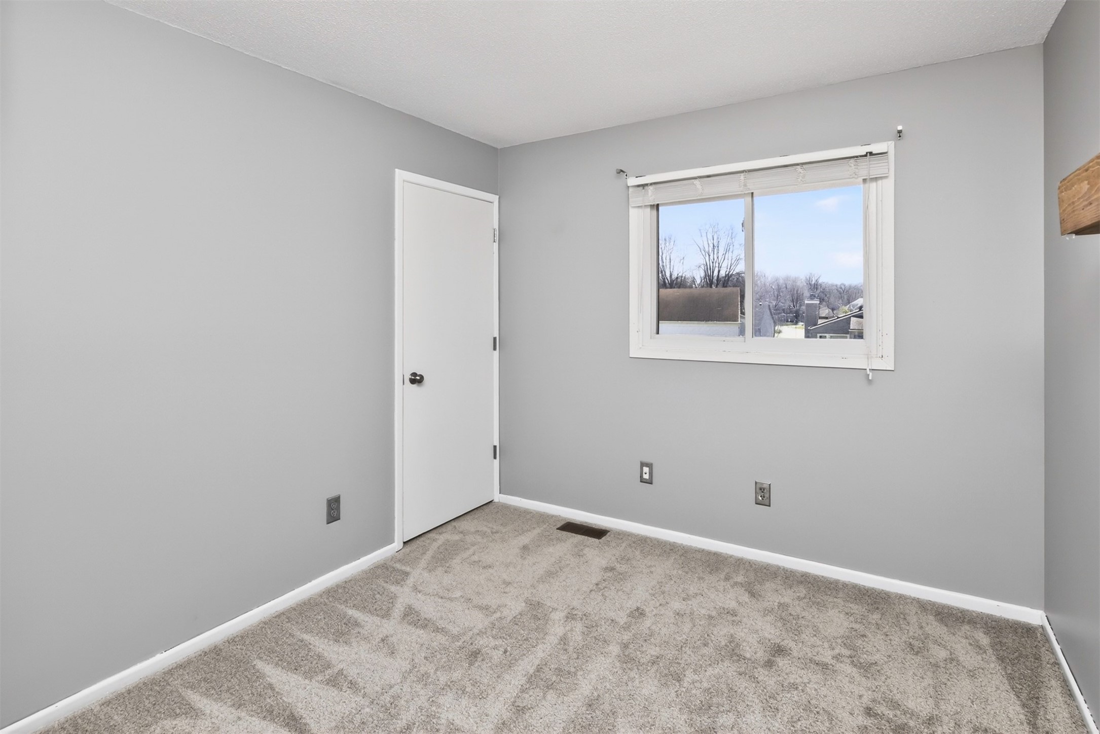 8003 N Walnut Creek Drive