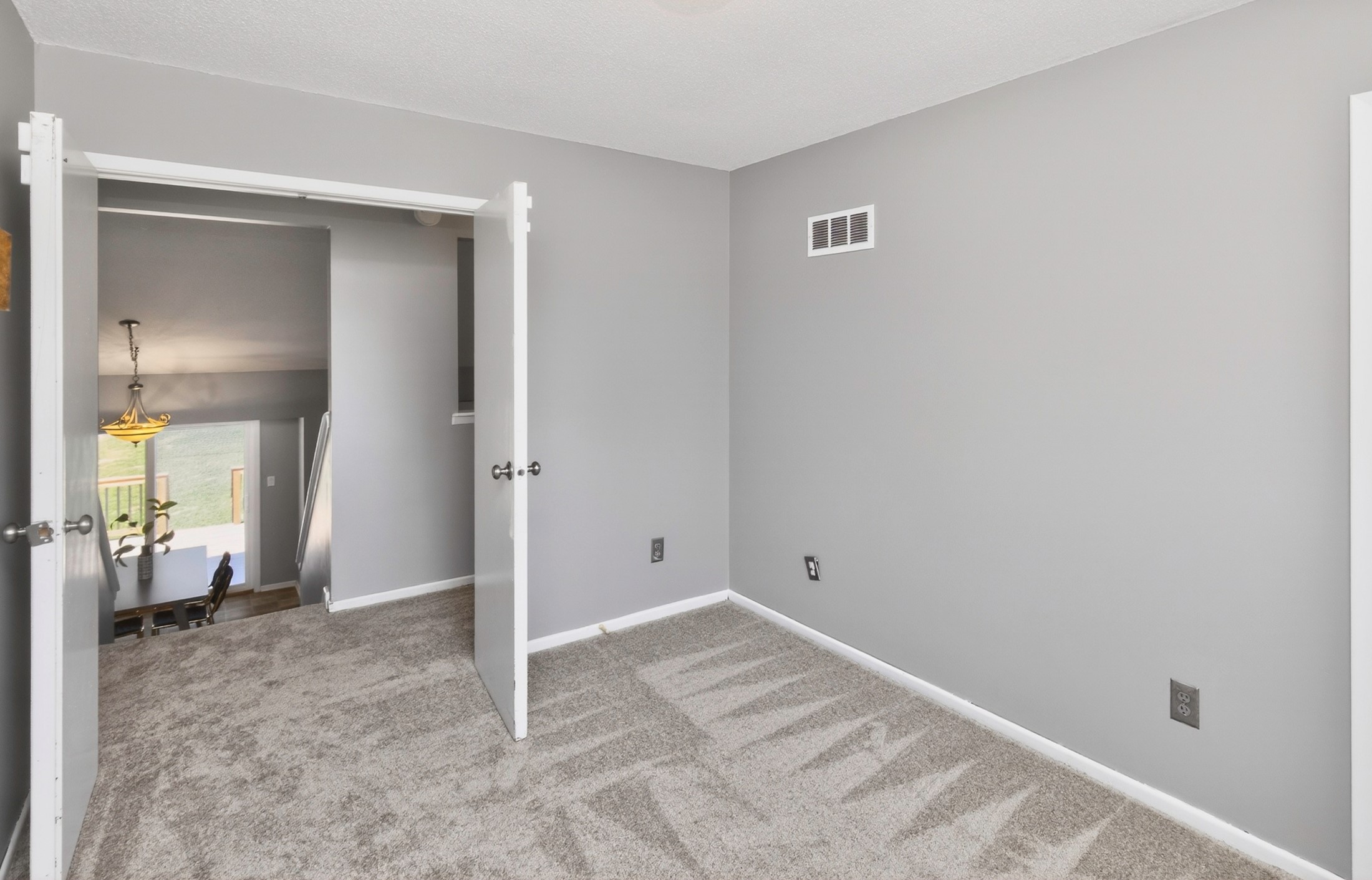 8003 N Walnut Creek Drive