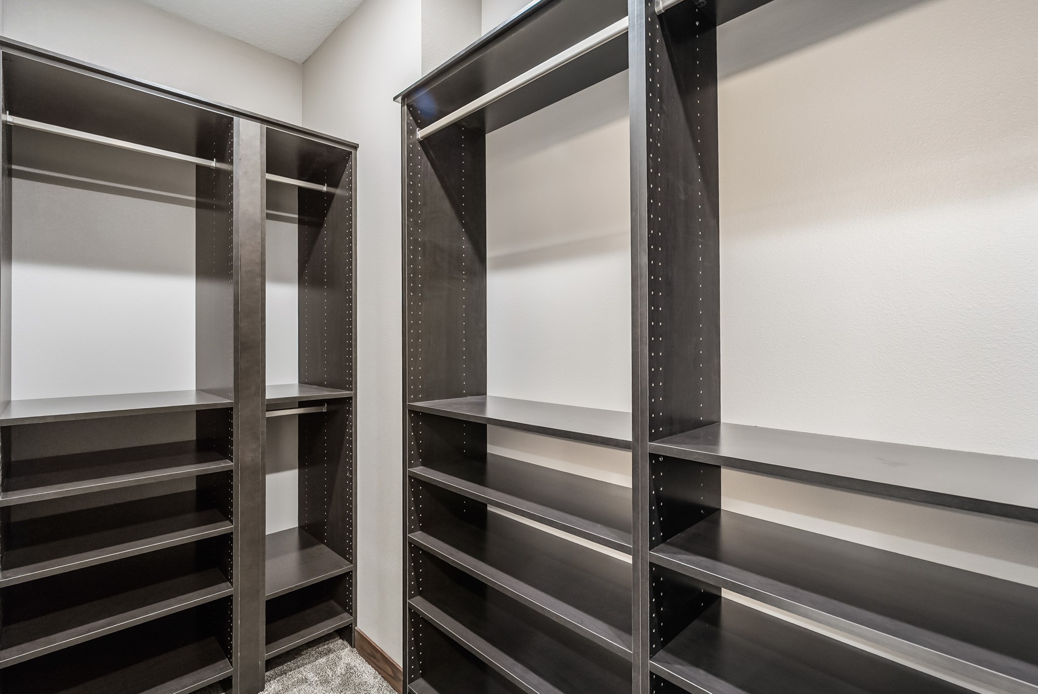 6312 Tombs Turn
