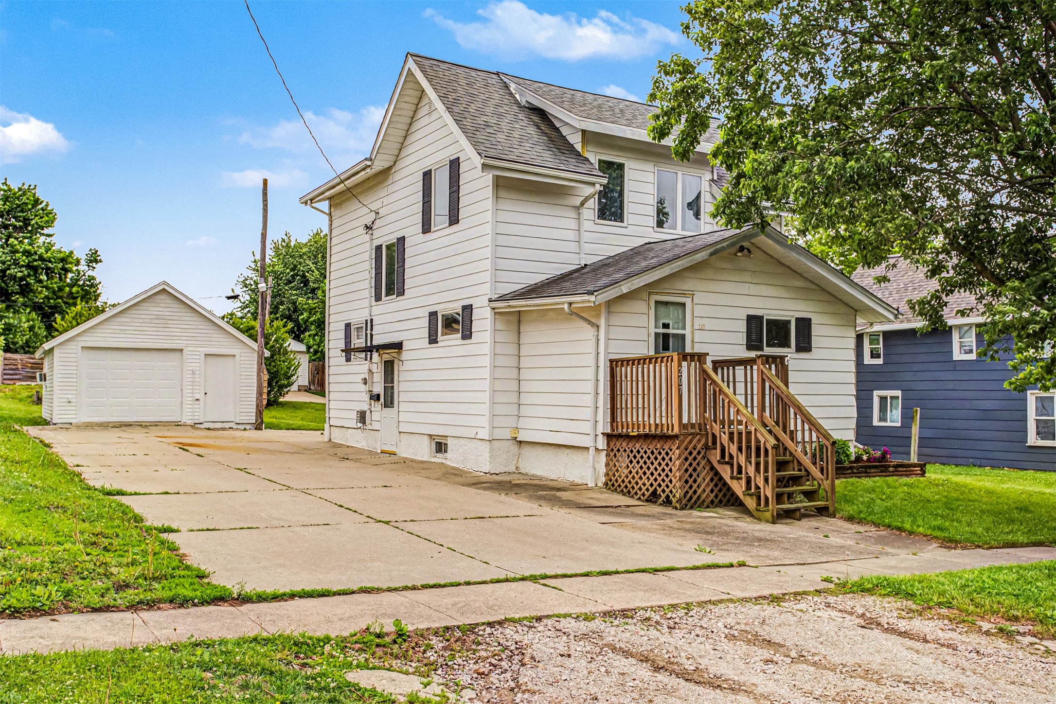 207 N Union Street