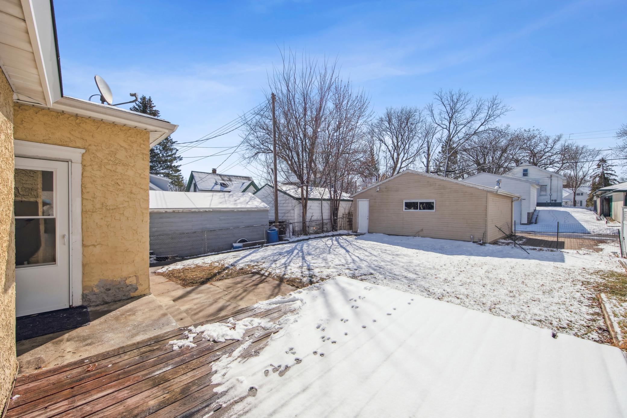 1046 Magnolia Avenue E