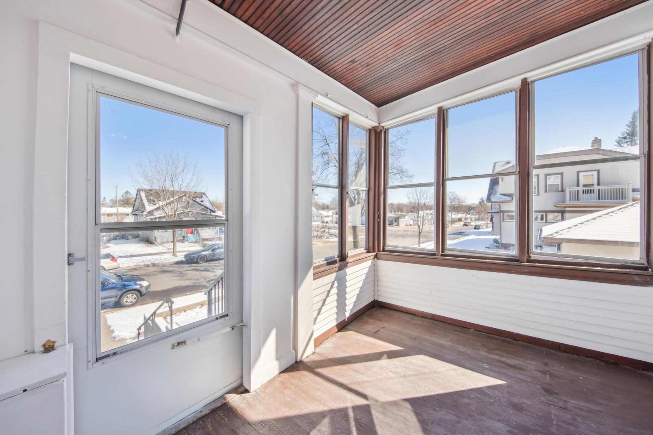 1046 Magnolia Avenue E