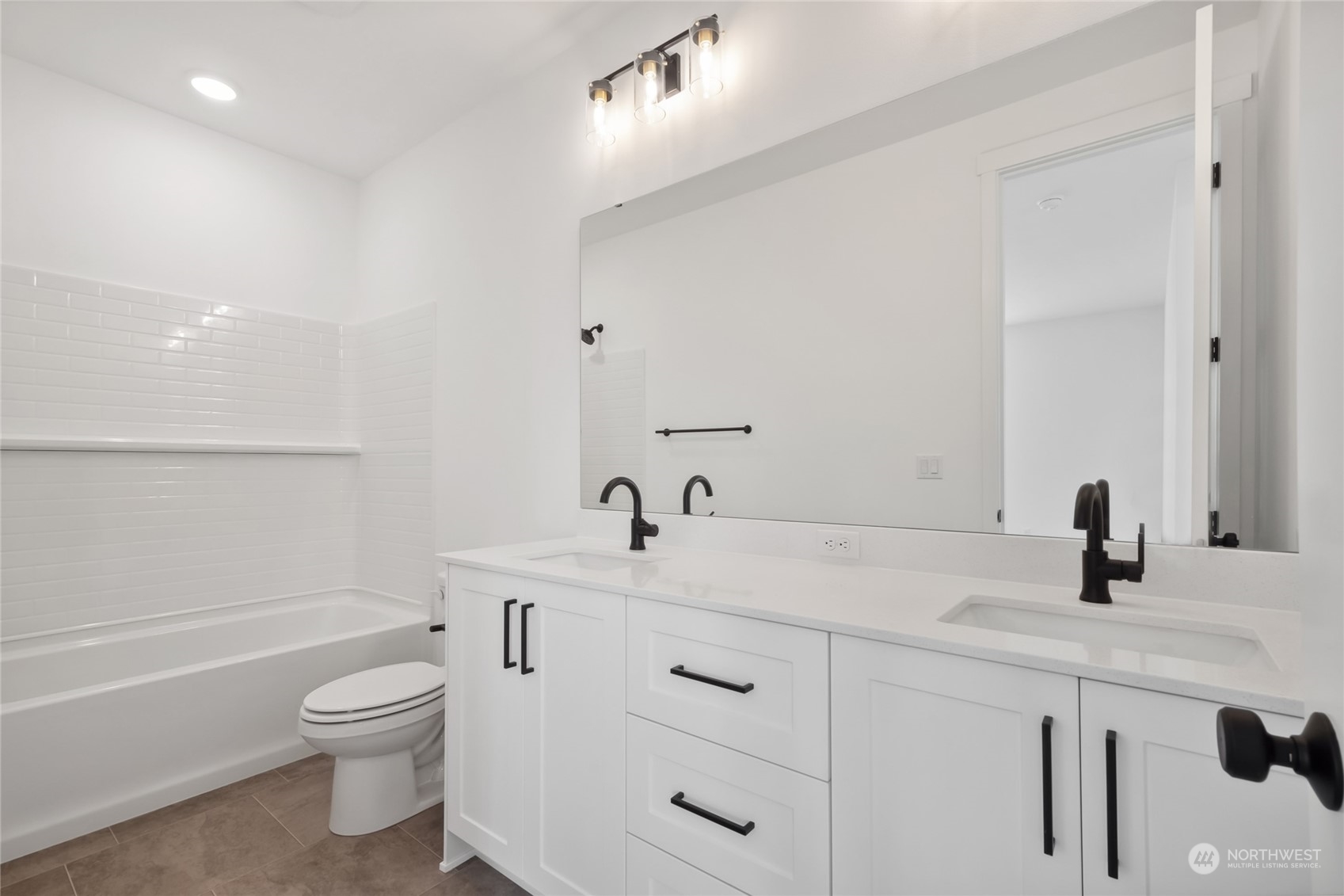 14640 203rd Avenue E Unit: 18