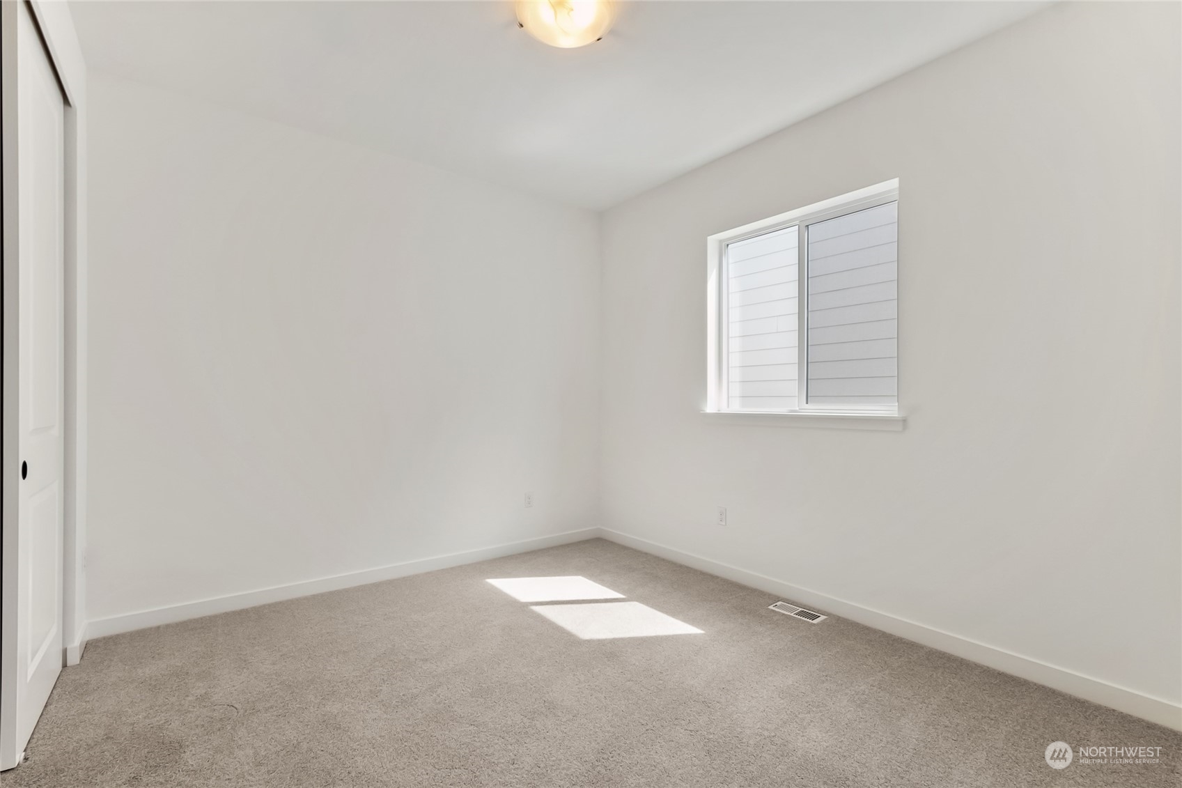 14640 203rd Avenue E Unit: 18