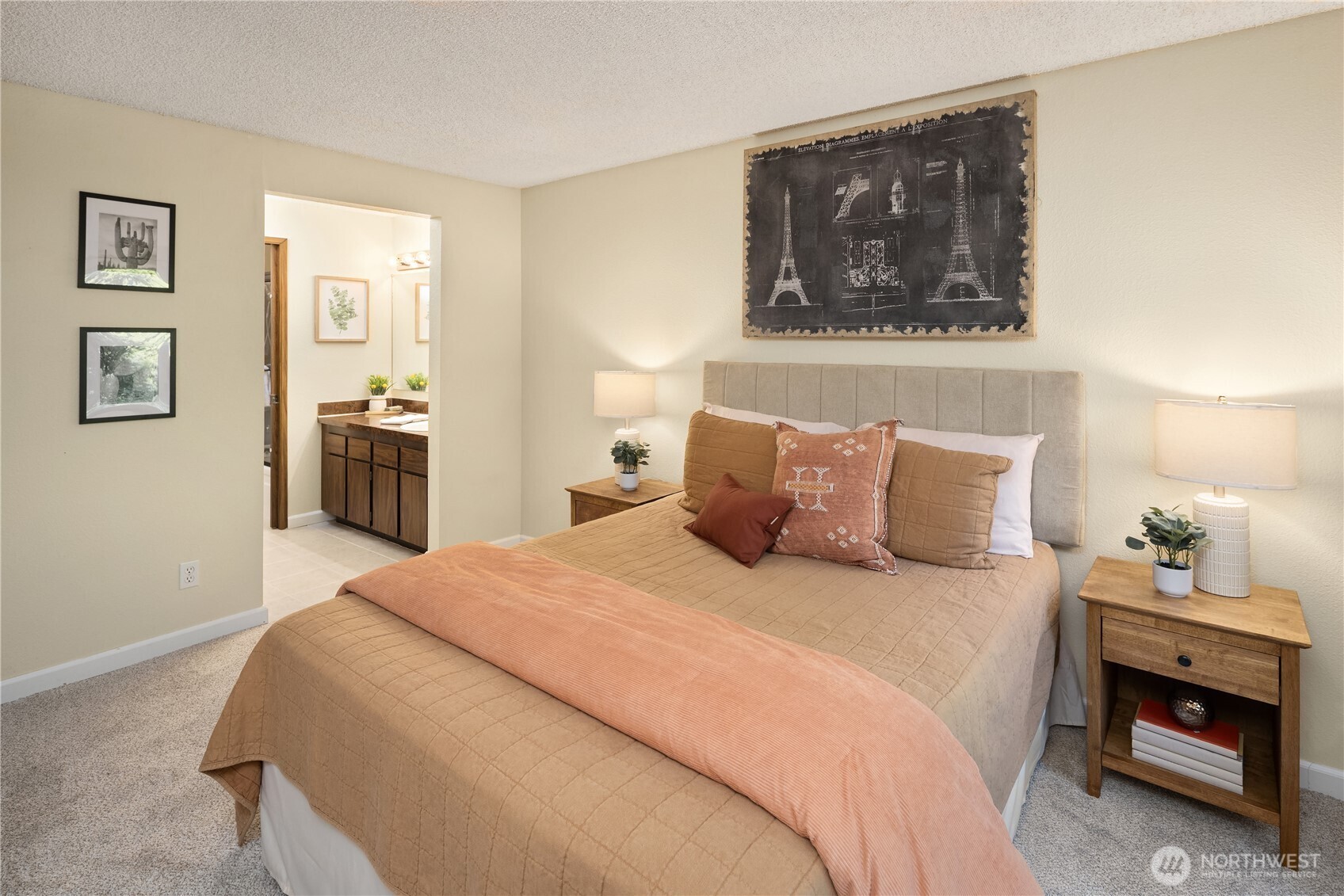 9504 Ravenna Avenue NE Unit: 203