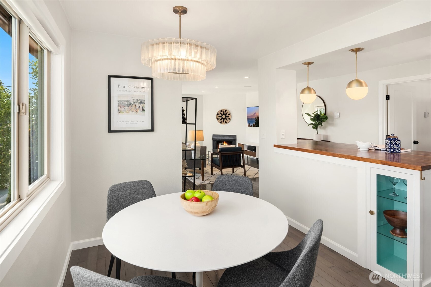 6519 35th Avenue NE Unit: 201