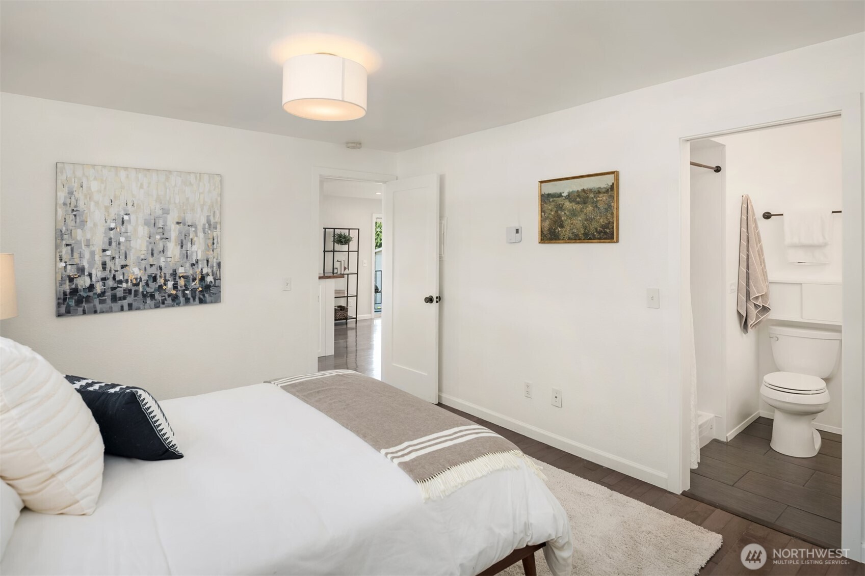 6519 35th Avenue NE Unit: 201