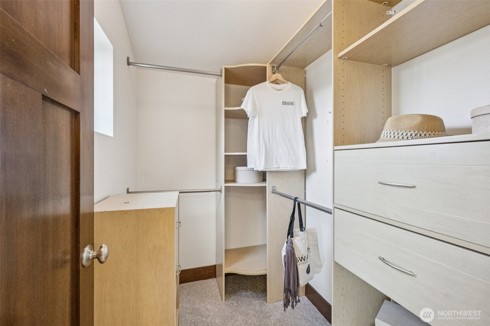 3634 Palatine Avenue N Unit: B