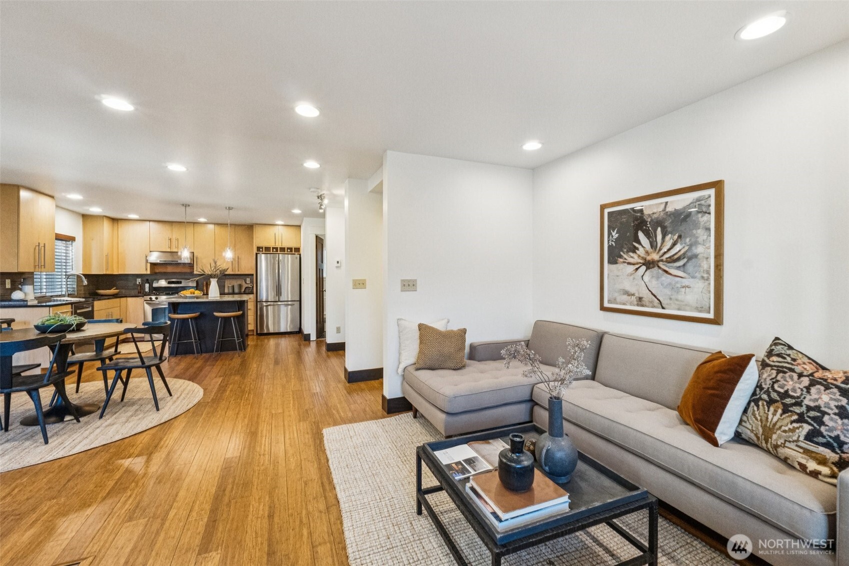 3634 Palatine Avenue N Unit: B