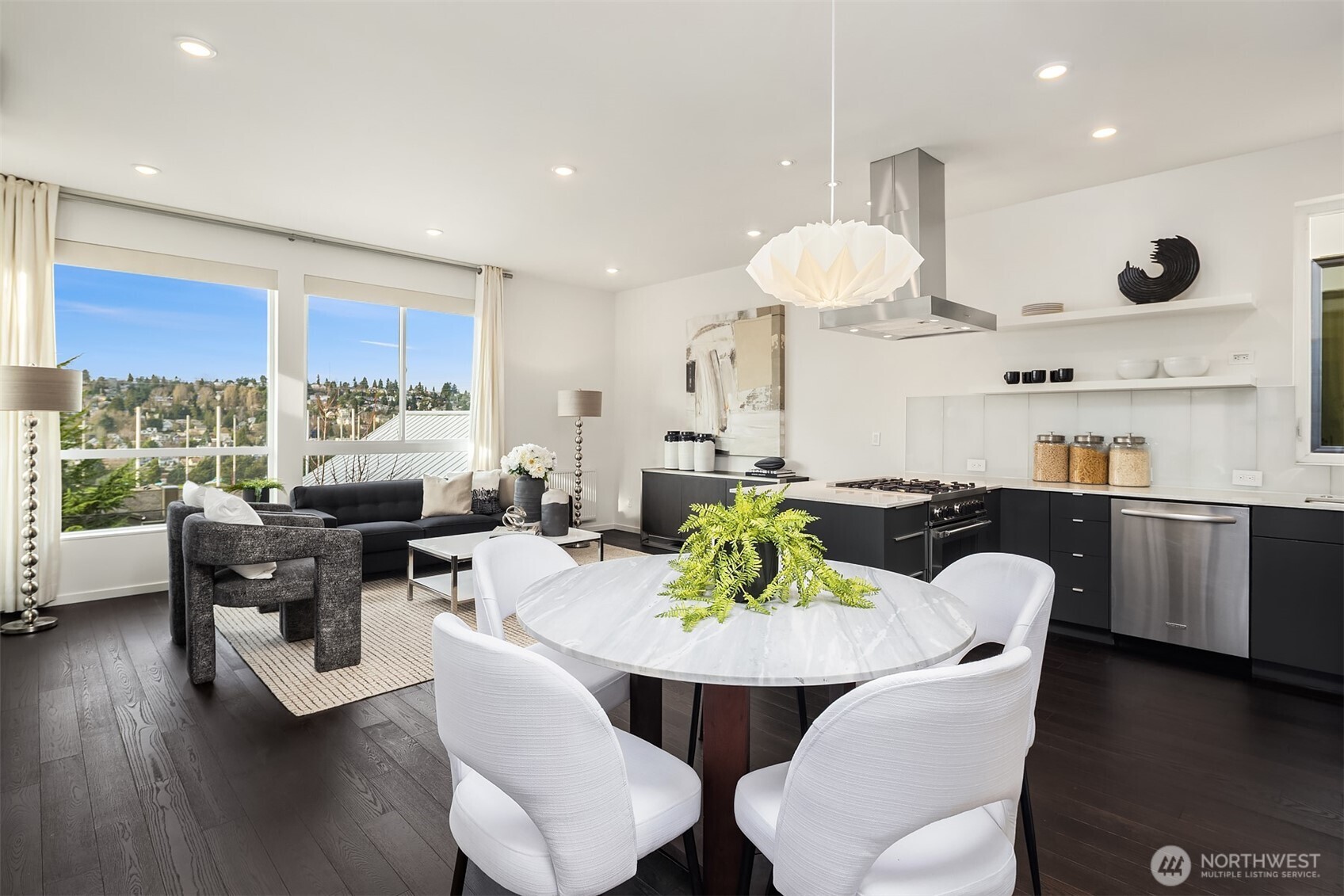 2815 Prosch Avenue W