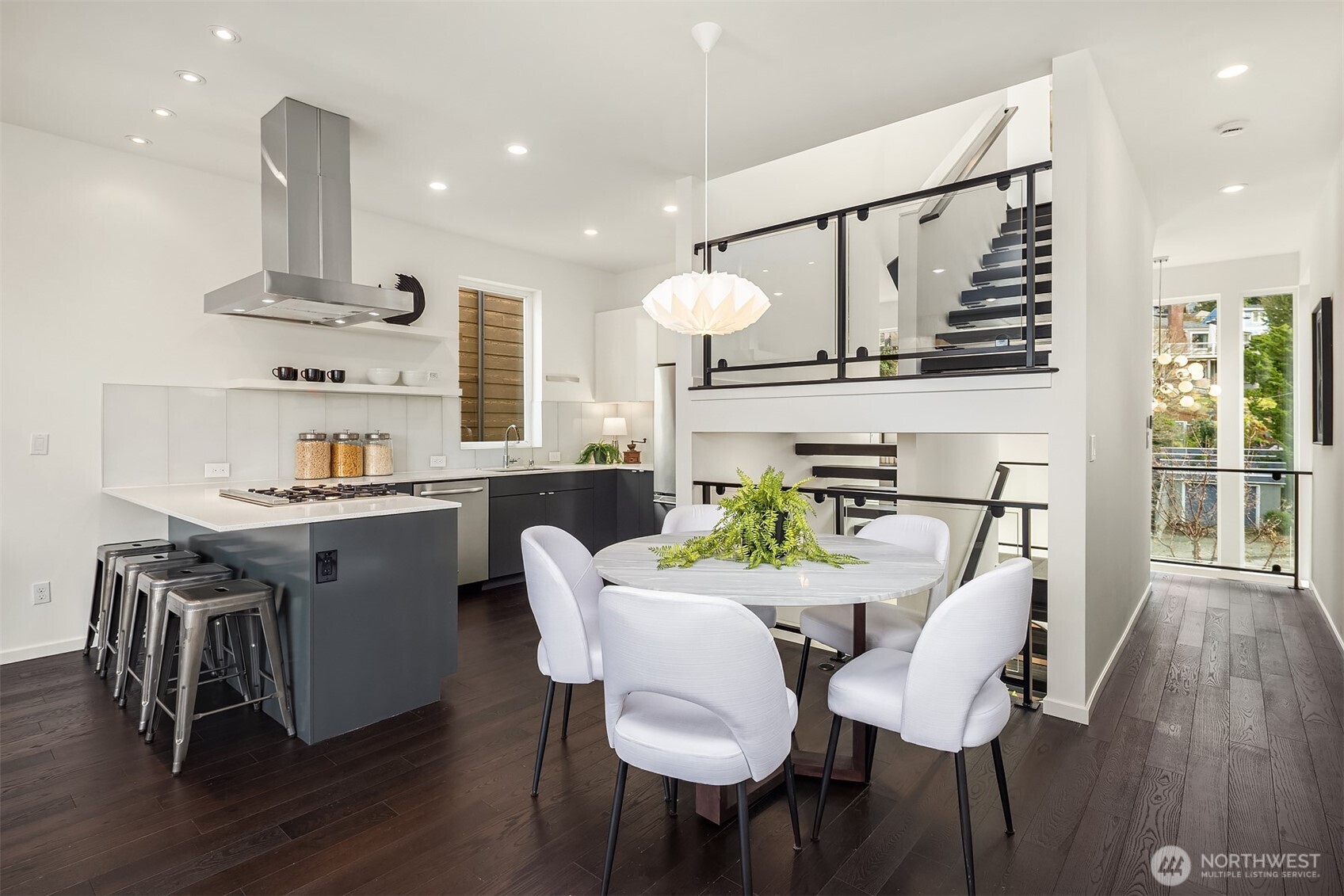 2815 Prosch Avenue W