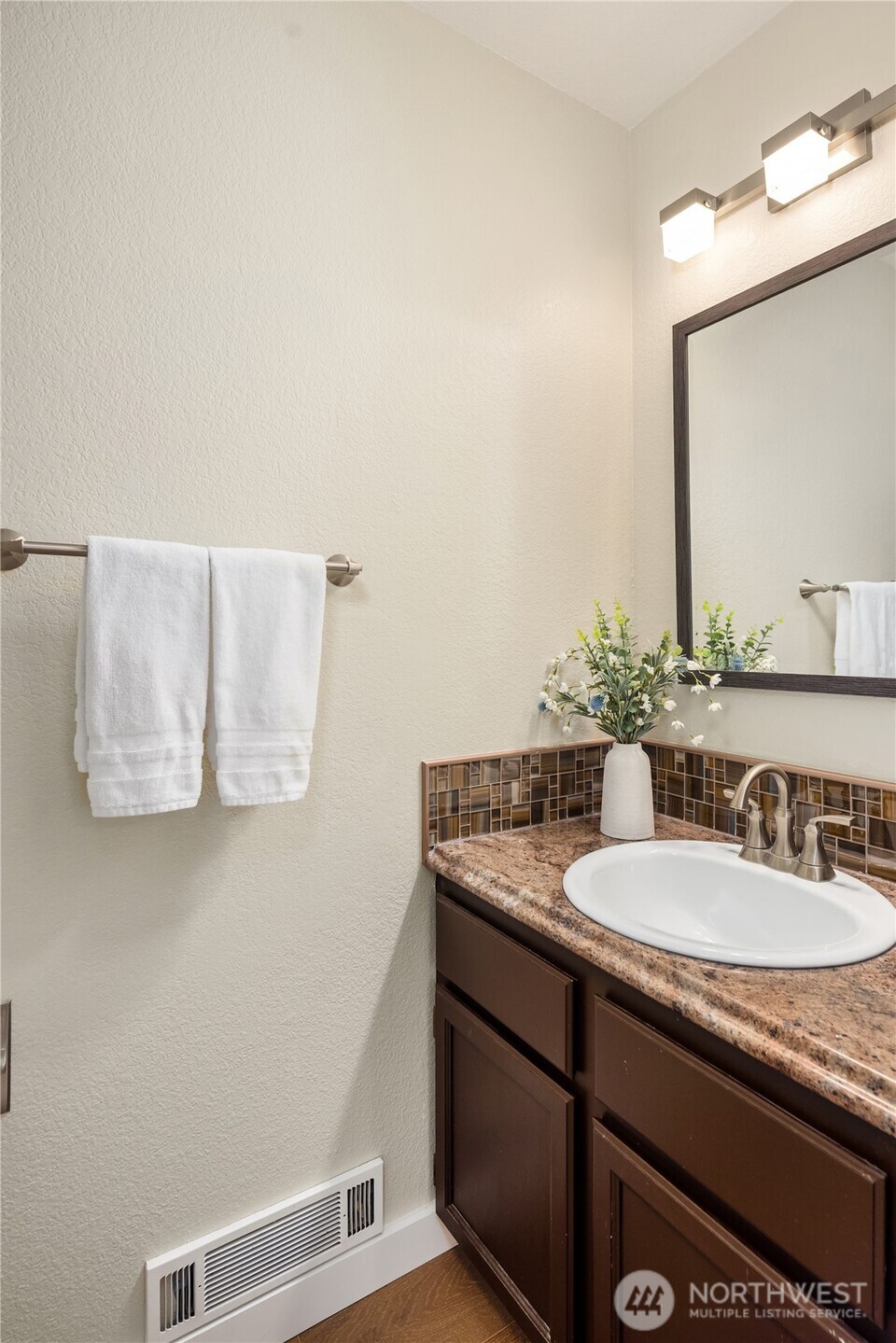 7740 196th Street SW Unit: 14