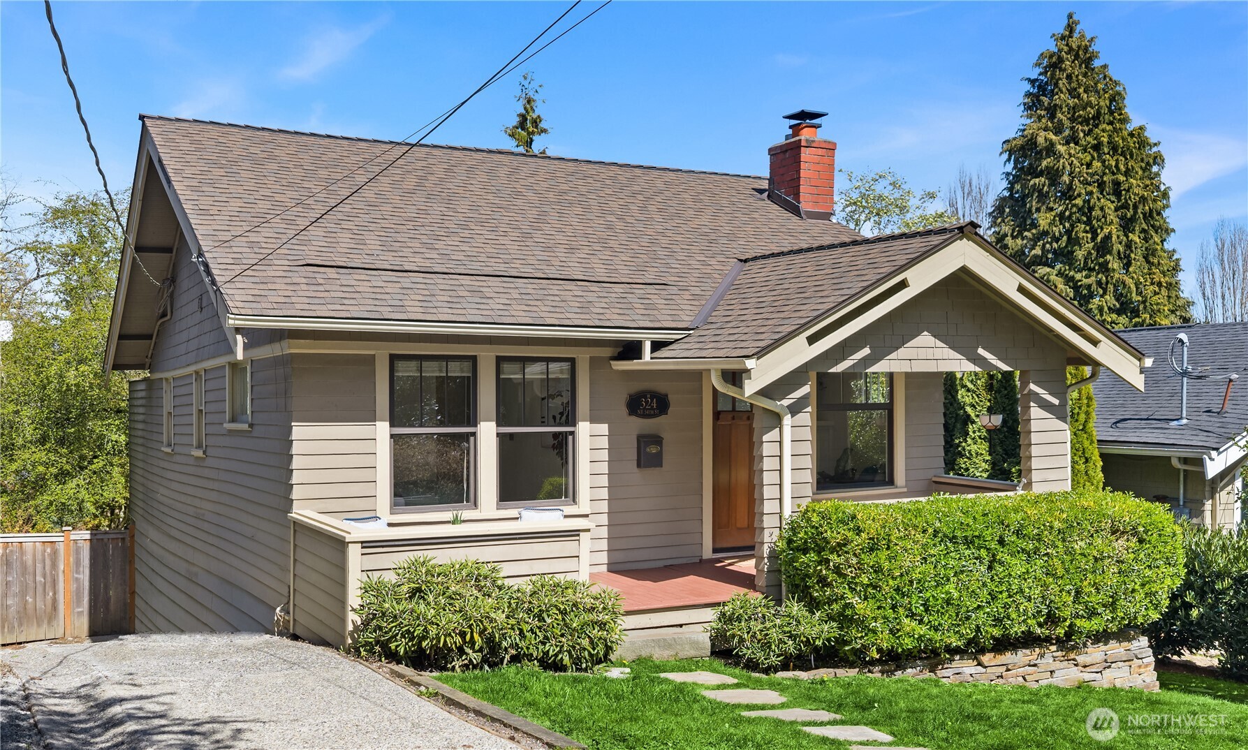 324 NE 54th Street