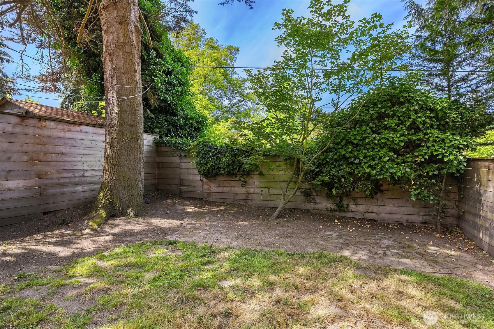 2537 2nd Avenue W