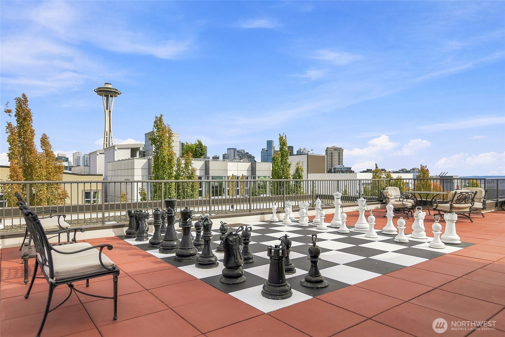 323 Queen Anne Avenue N Unit: 510