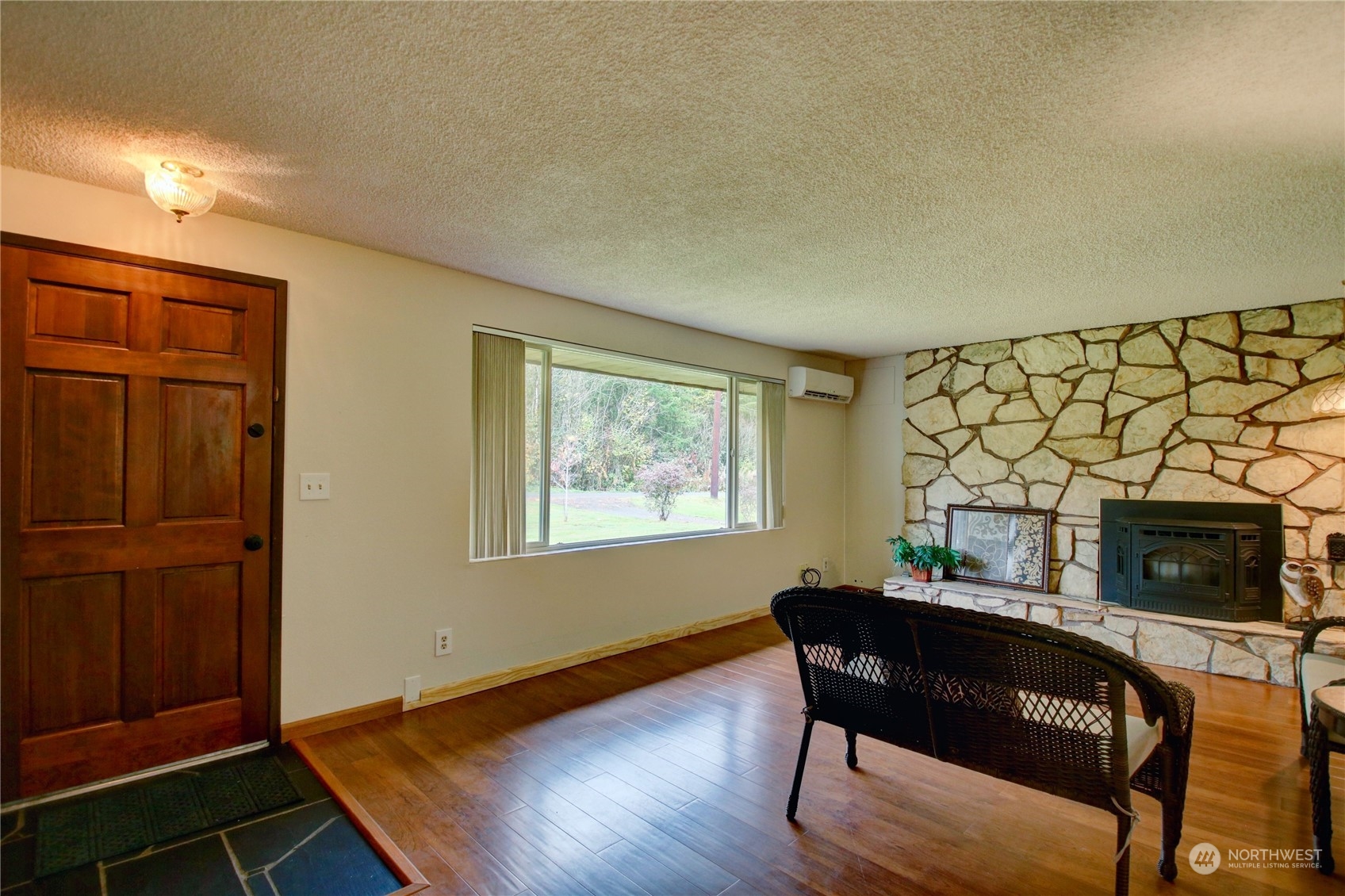3425 139th Avenue NE