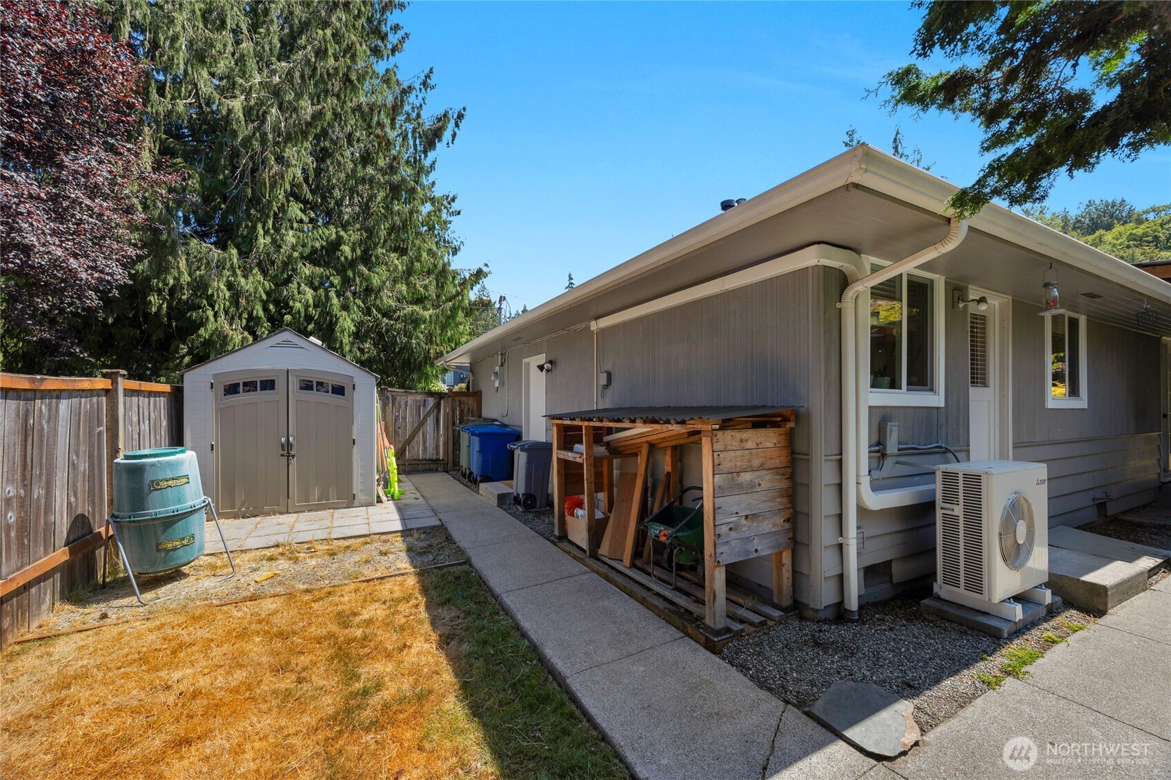 16607 72nd Avenue NE