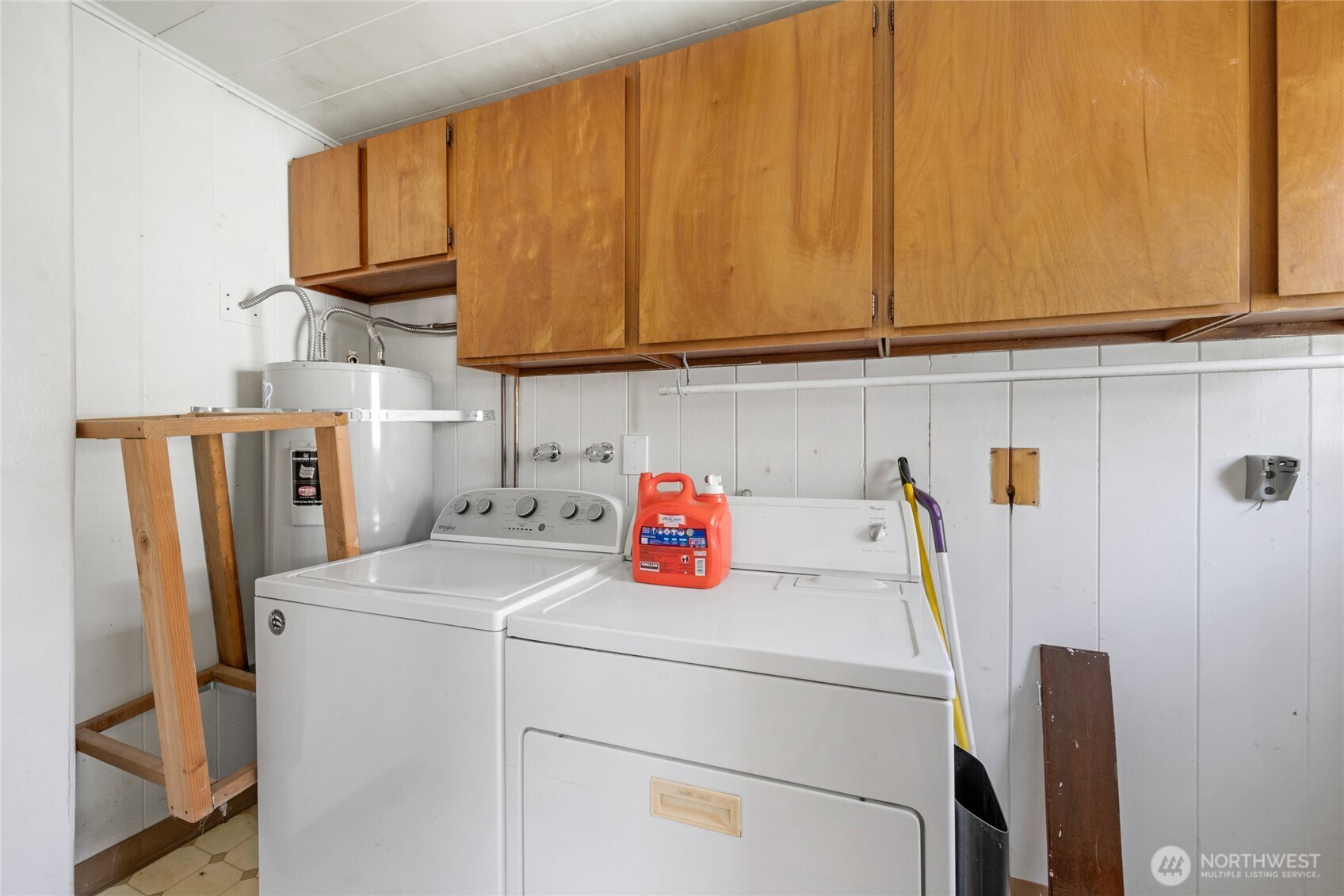 1629 S 6th Street