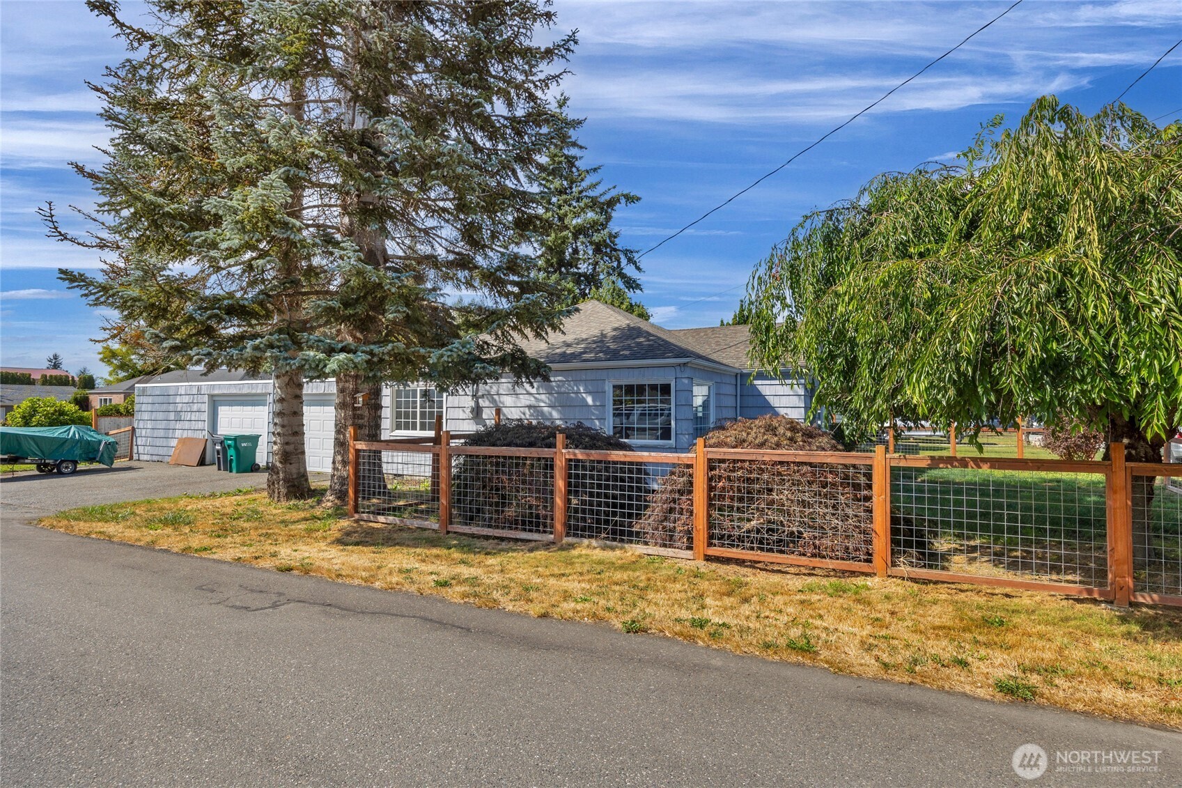 1629 S 6th Street
