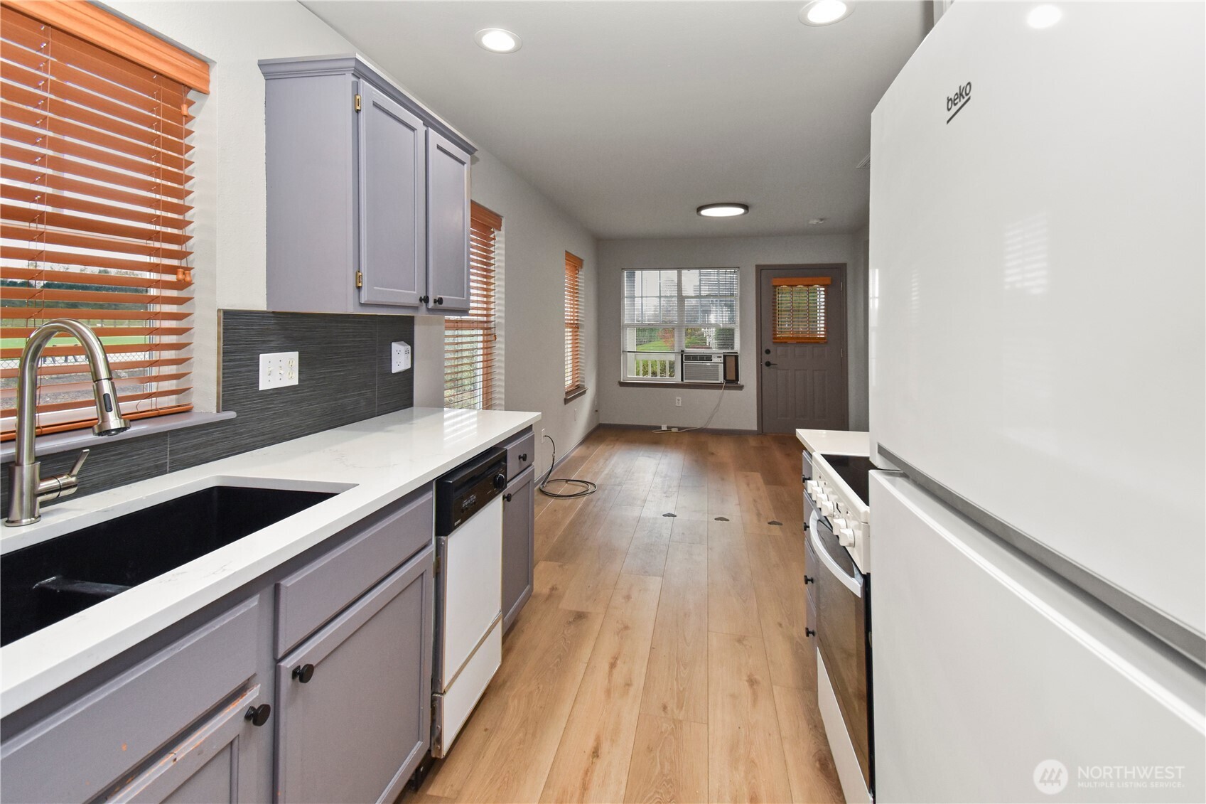 1162 Sinclair Way Unit: 55