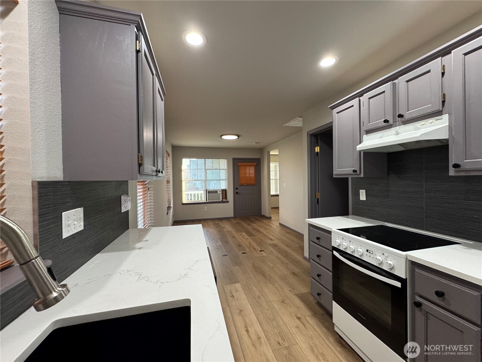 1162 Sinclair Way Unit: 55