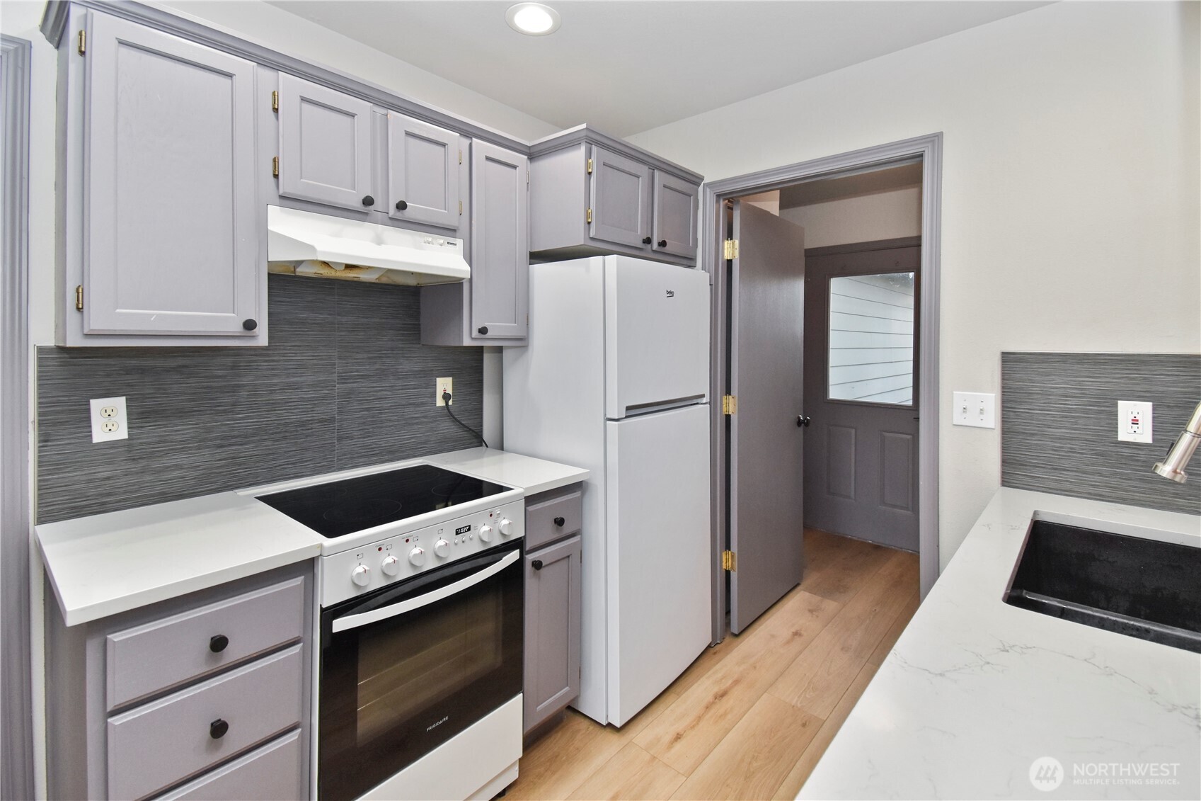 1162 Sinclair Way Unit: 55