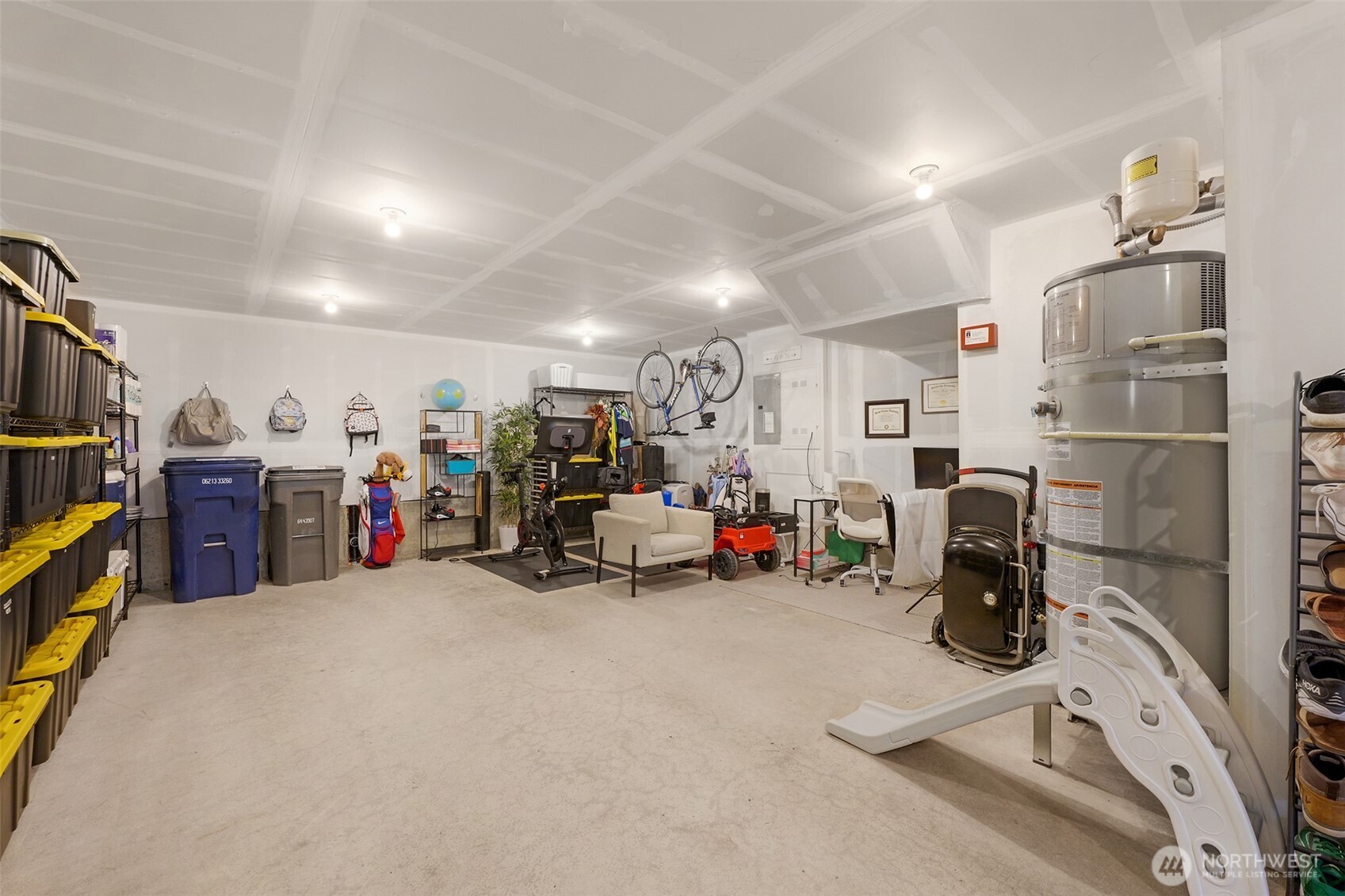 2012 101st Avenue SE Unit: 2