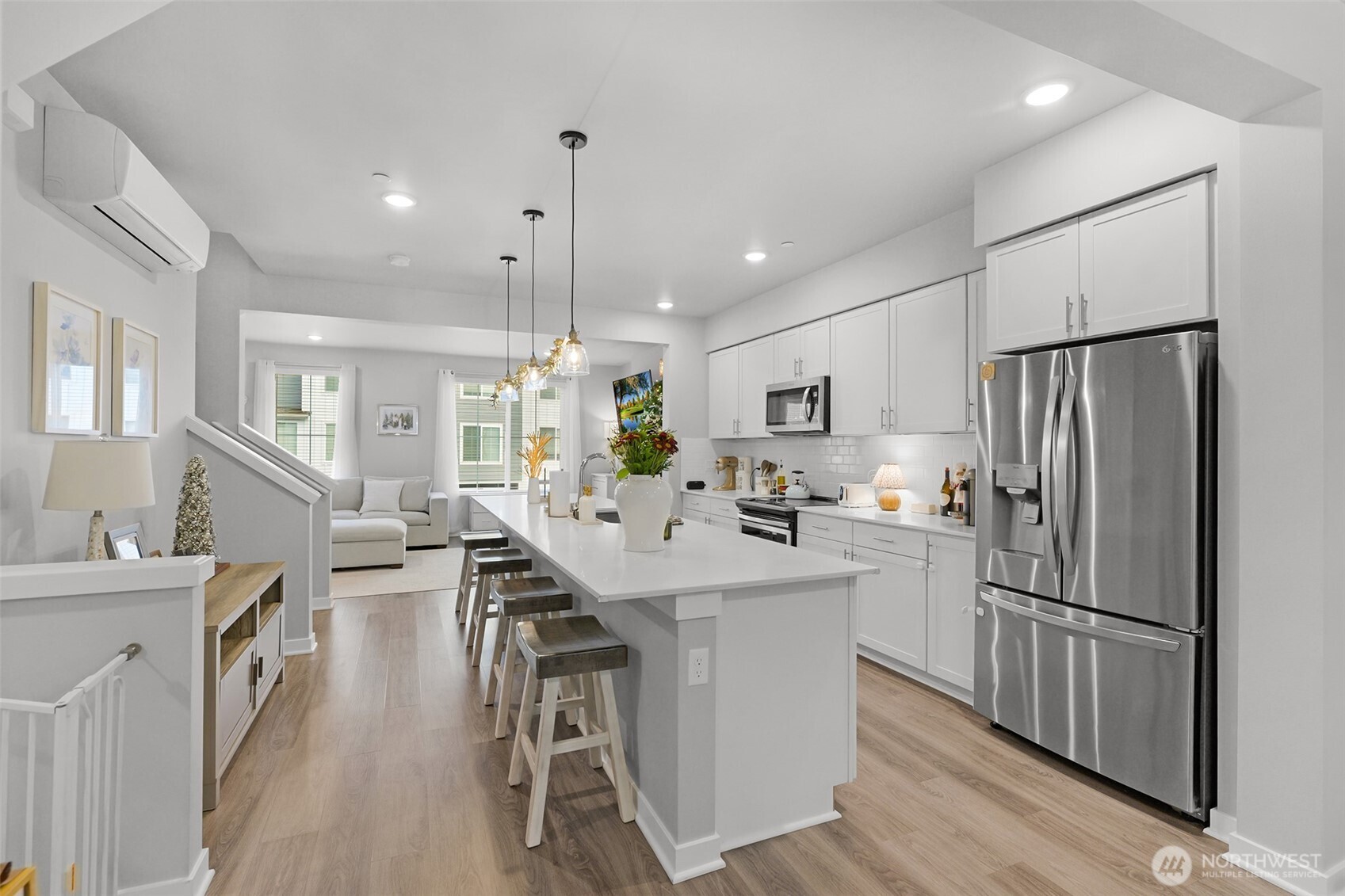 2012 101st Avenue SE Unit: 2