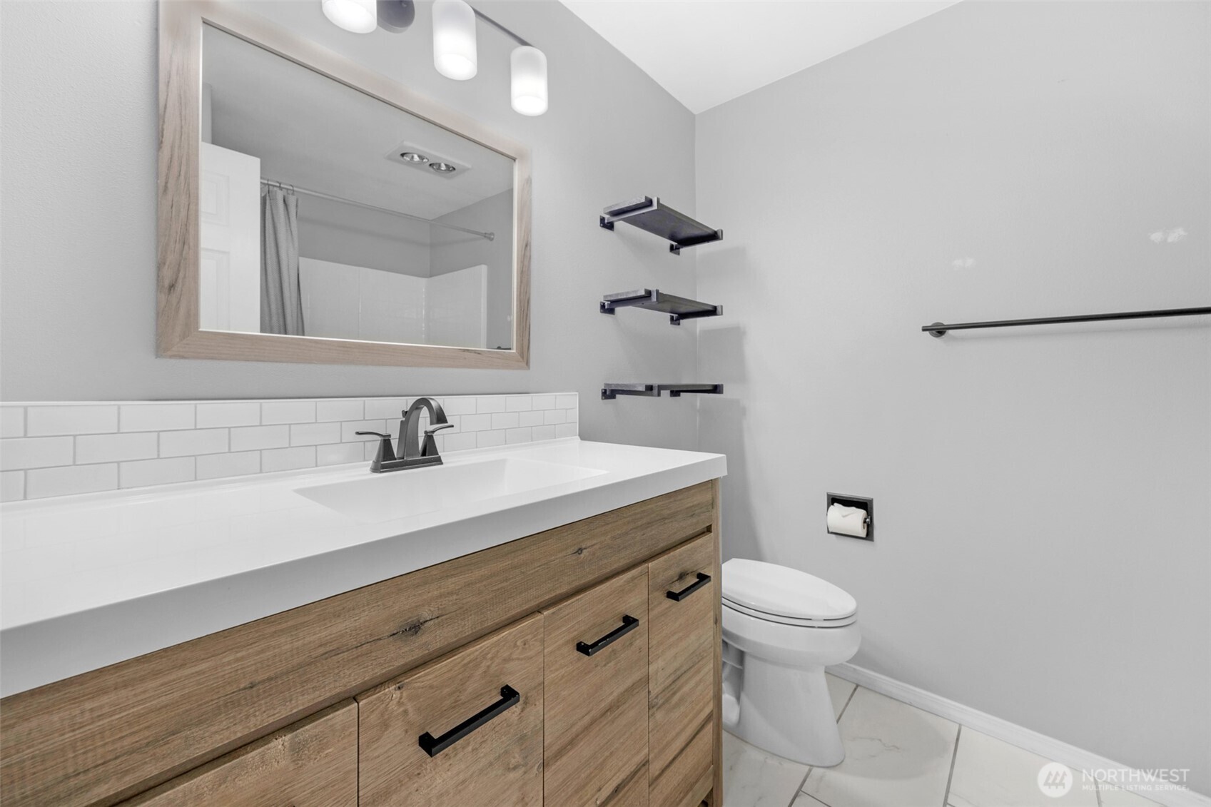 4825 145th Street NE