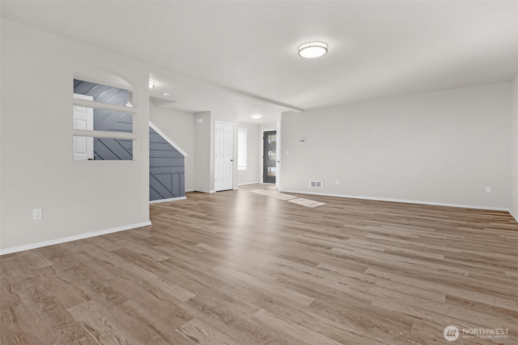 4825 145th Street NE