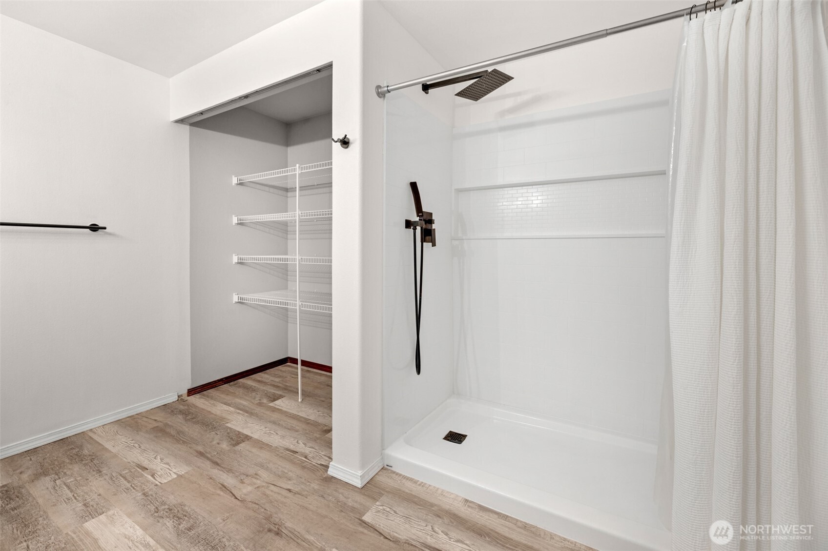 4825 145th Street NE