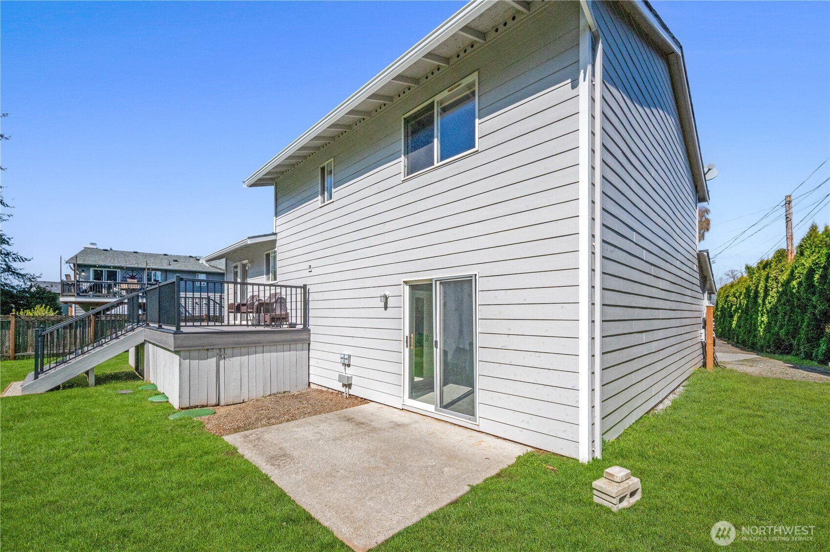 20806 67th Drive NE