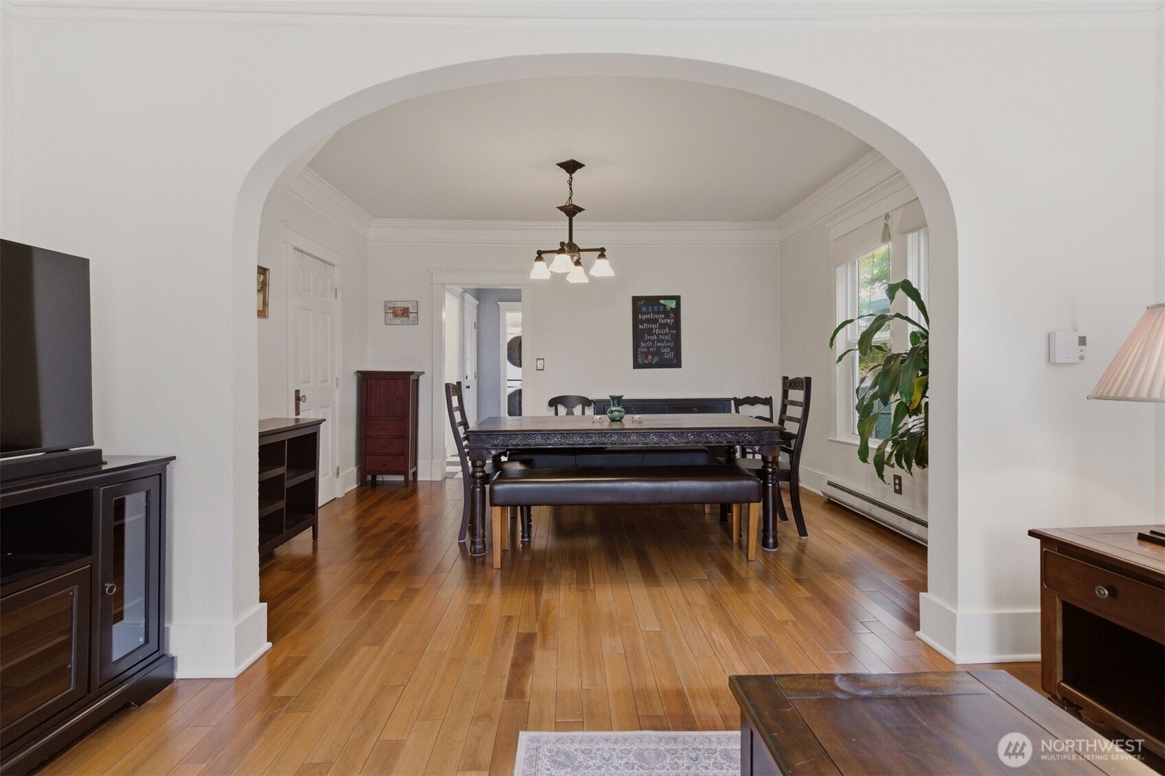 1917 Lombard Avenue