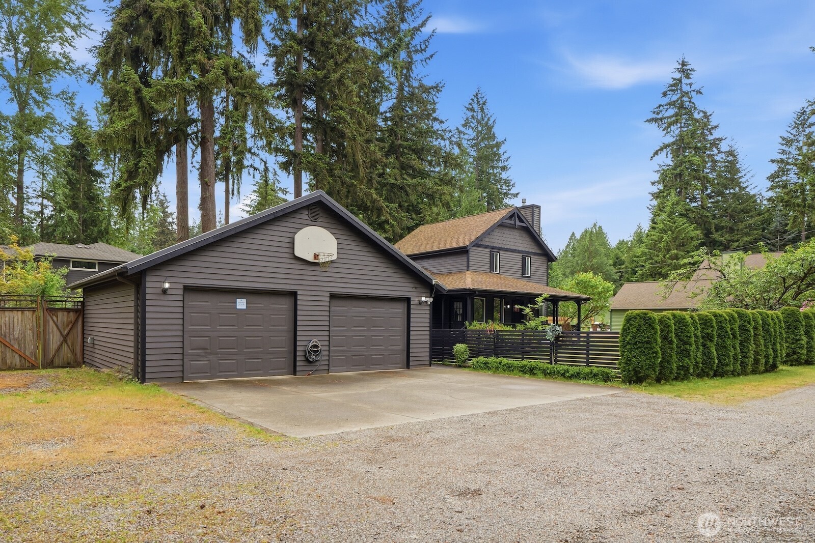 13826 Cascadian Way