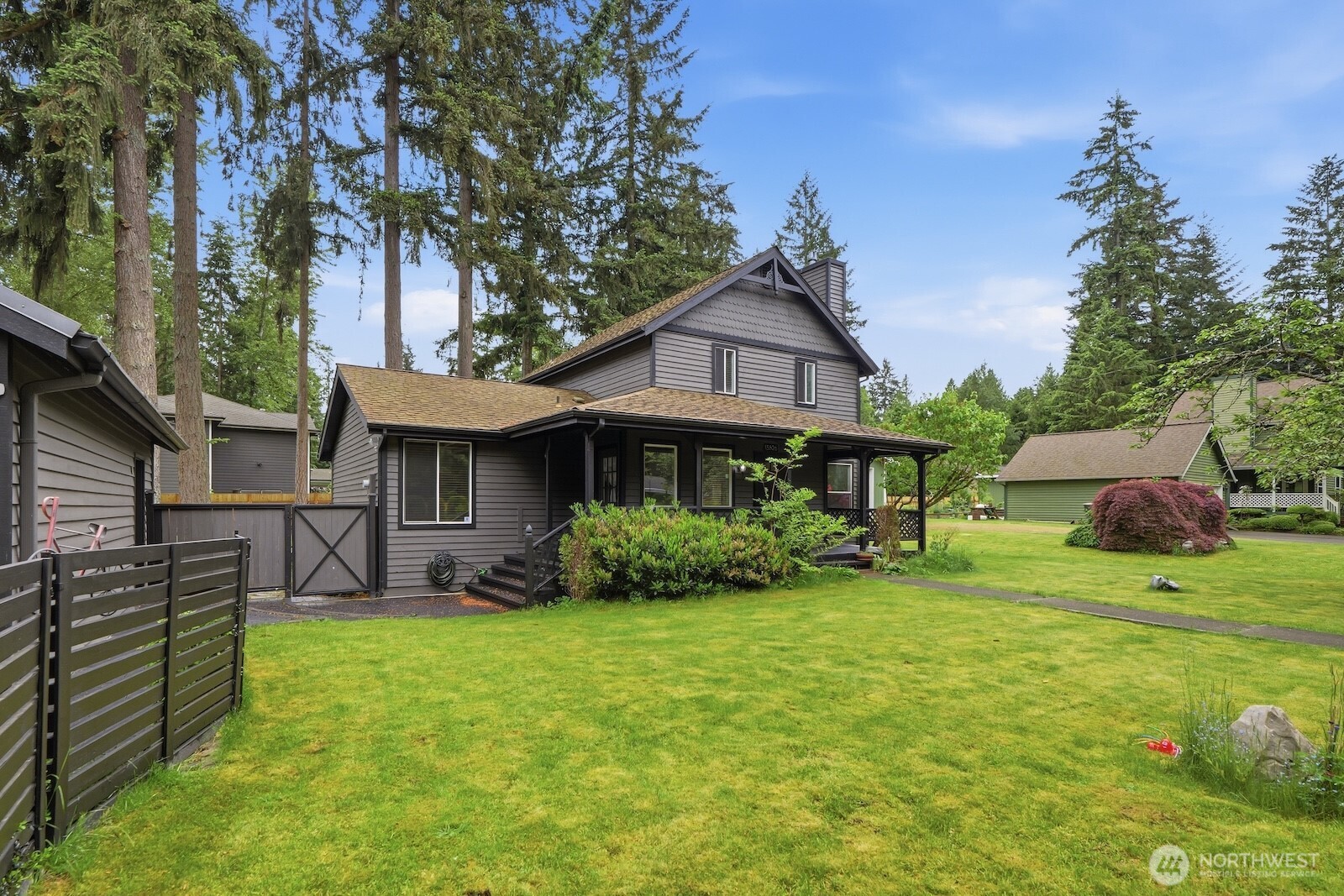 13826 Cascadian Way
