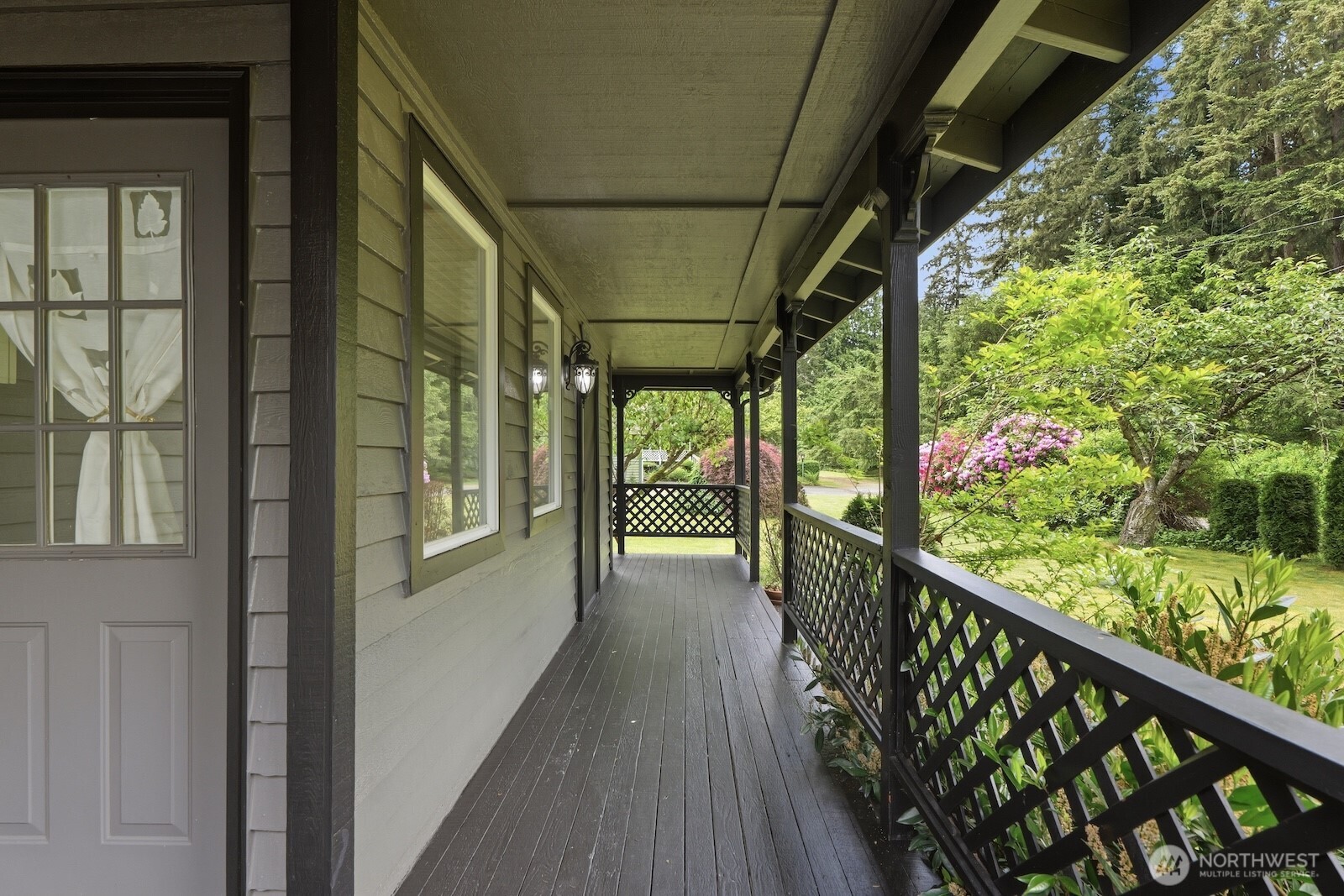 13826 Cascadian Way