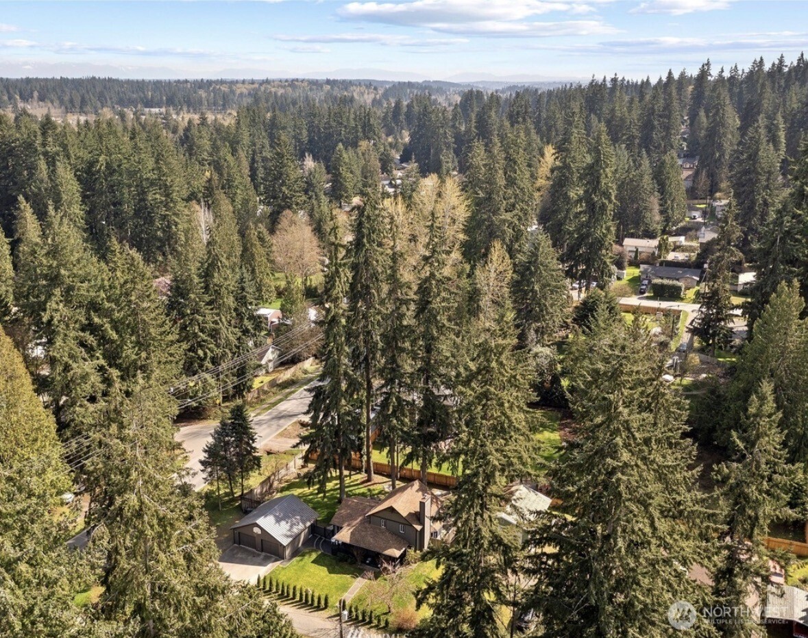 13826 Cascadian Way