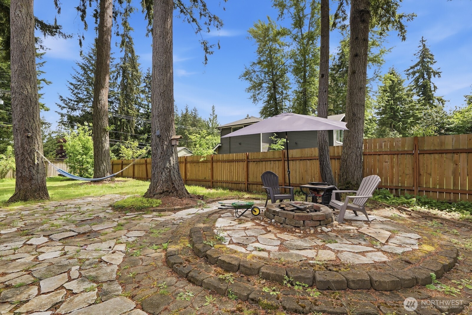 13826 Cascadian Way