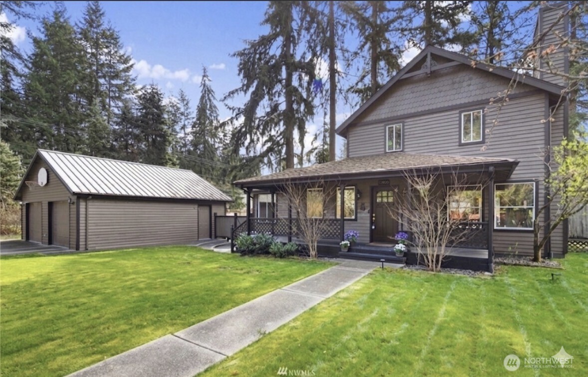 13826 Cascadian Way