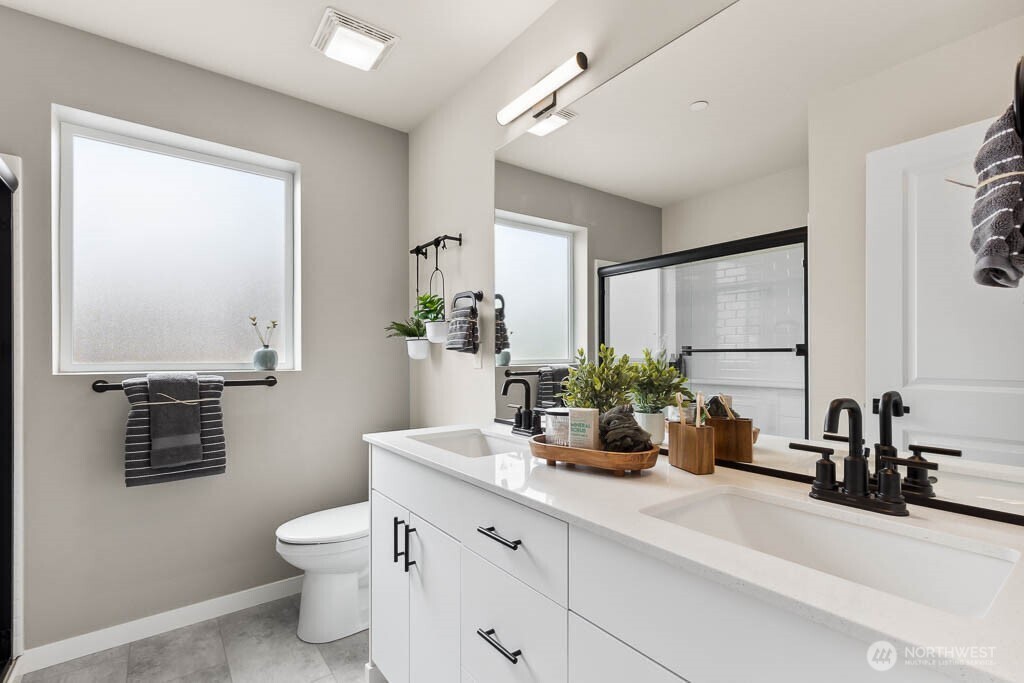 14707 87th Avenue SE Unit: LL1