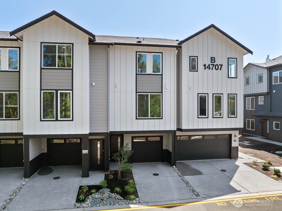 14707 87th Avenue SE Unit: LL1